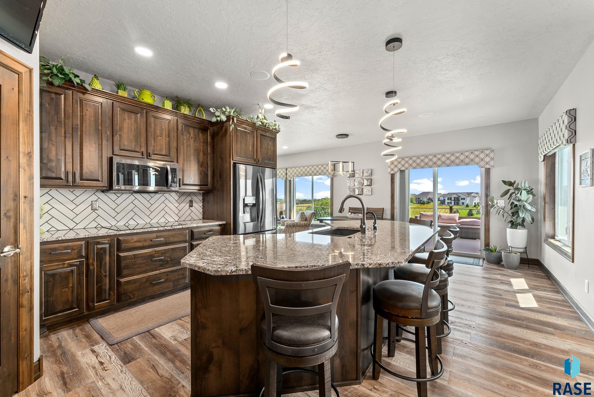 Sioux Falls, South Dakota 57110, United States, 2 Bedrooms Bedrooms, ,3 BathroomsBathrooms,Residential,Active,13204