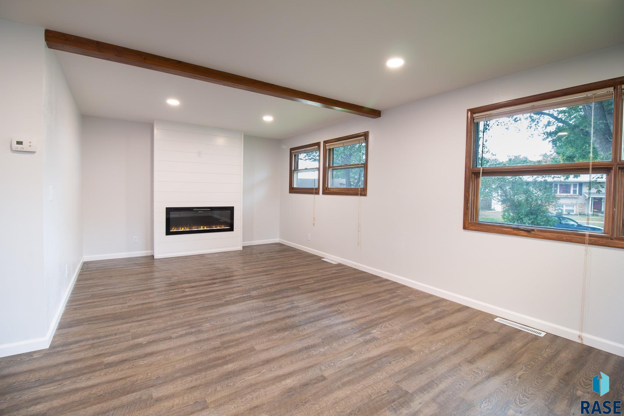 28 Park Ln Lane, Canton, New Jersey image 8