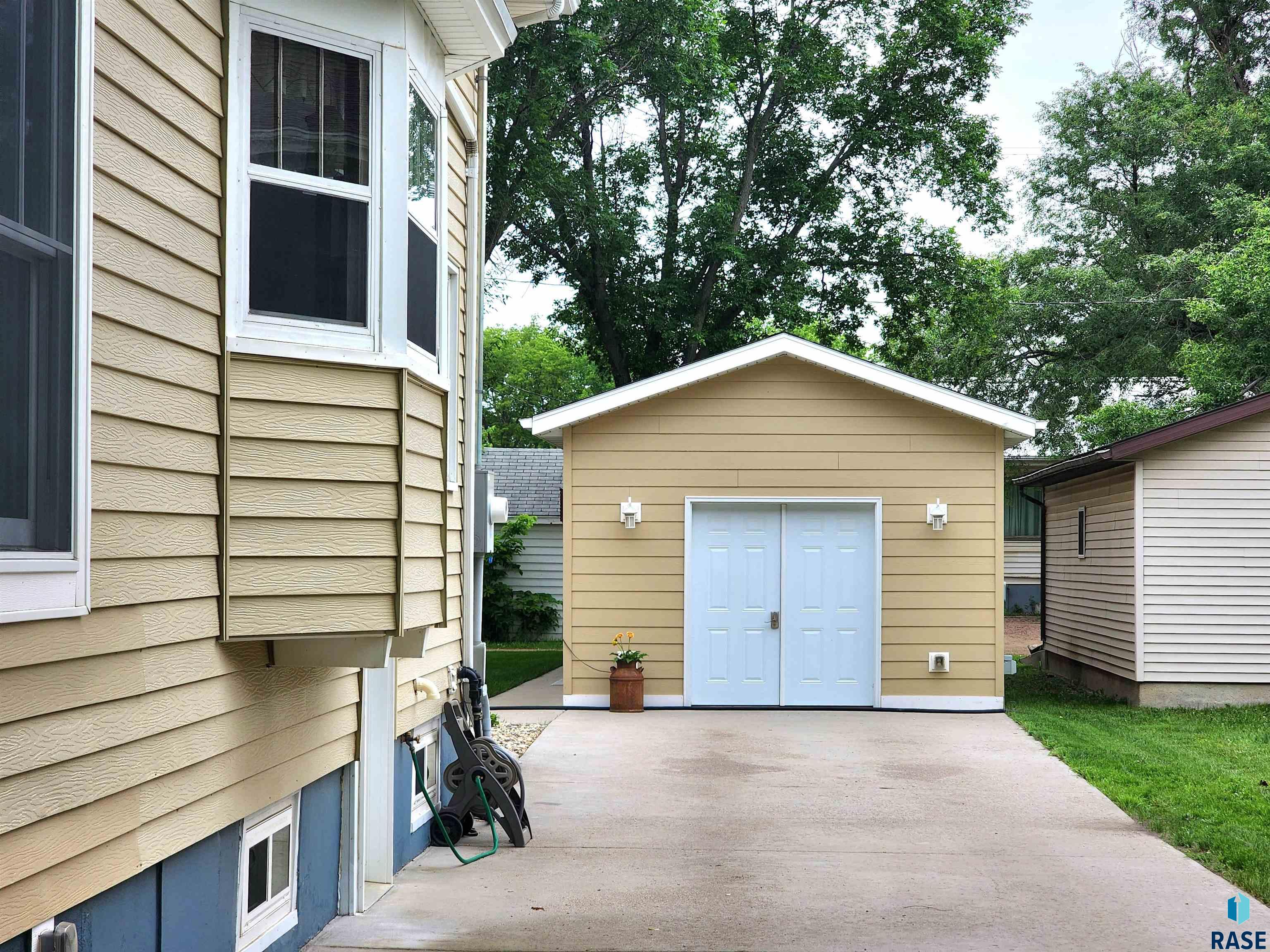 521 N Nebraska St Street, Salem, New Jersey image 3