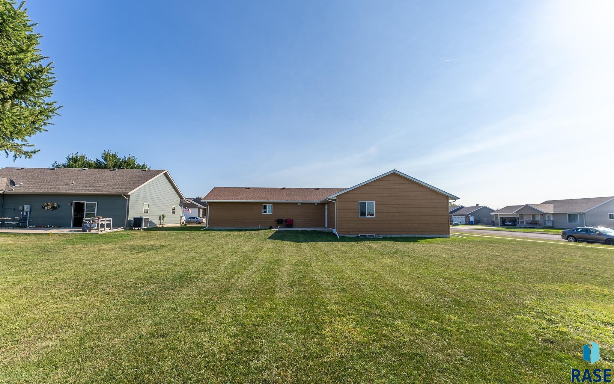 408 W 14th St Street, Dell Rapids, South Dakota image 43