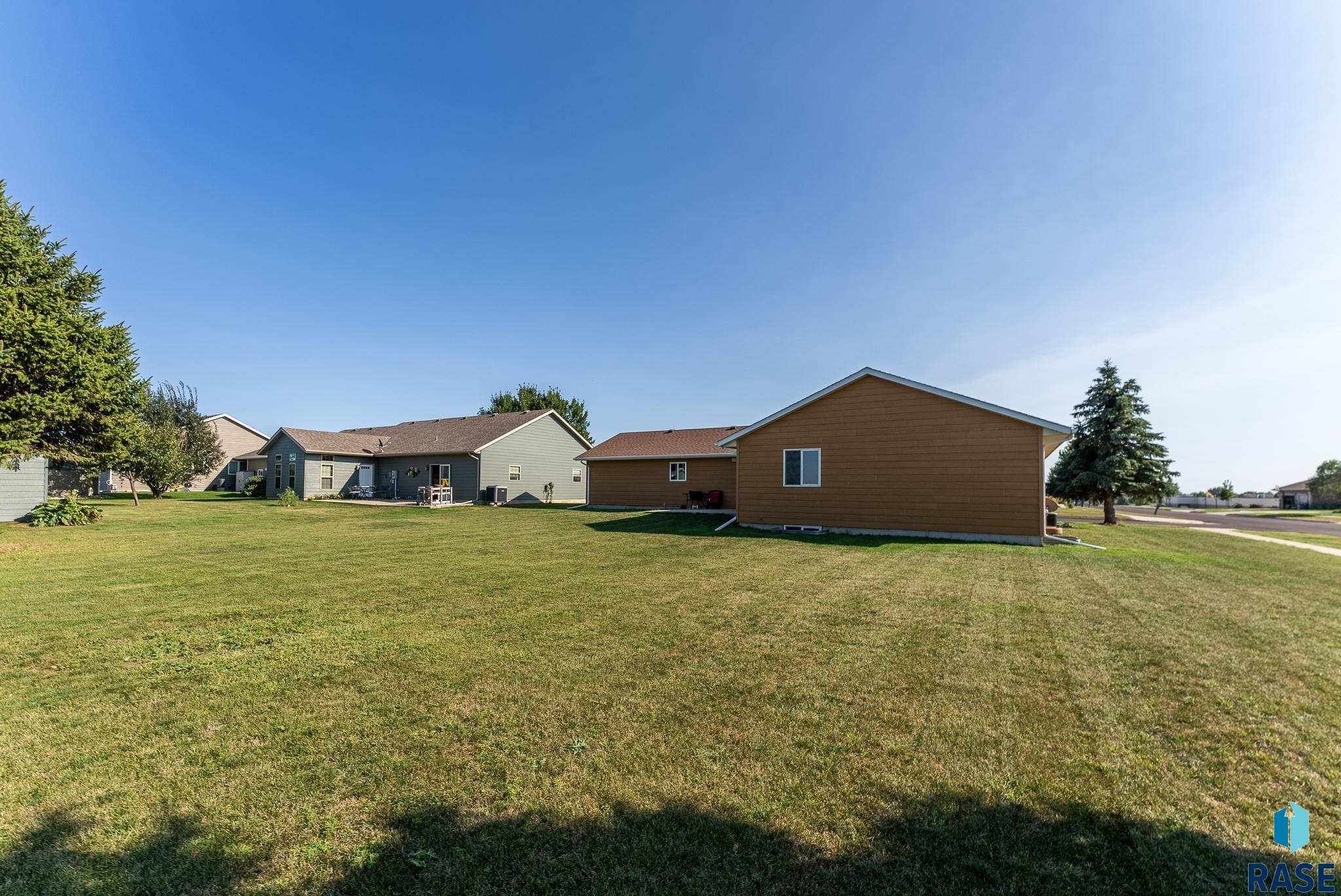 408 W 14th St Street, Dell Rapids, South Dakota image 44