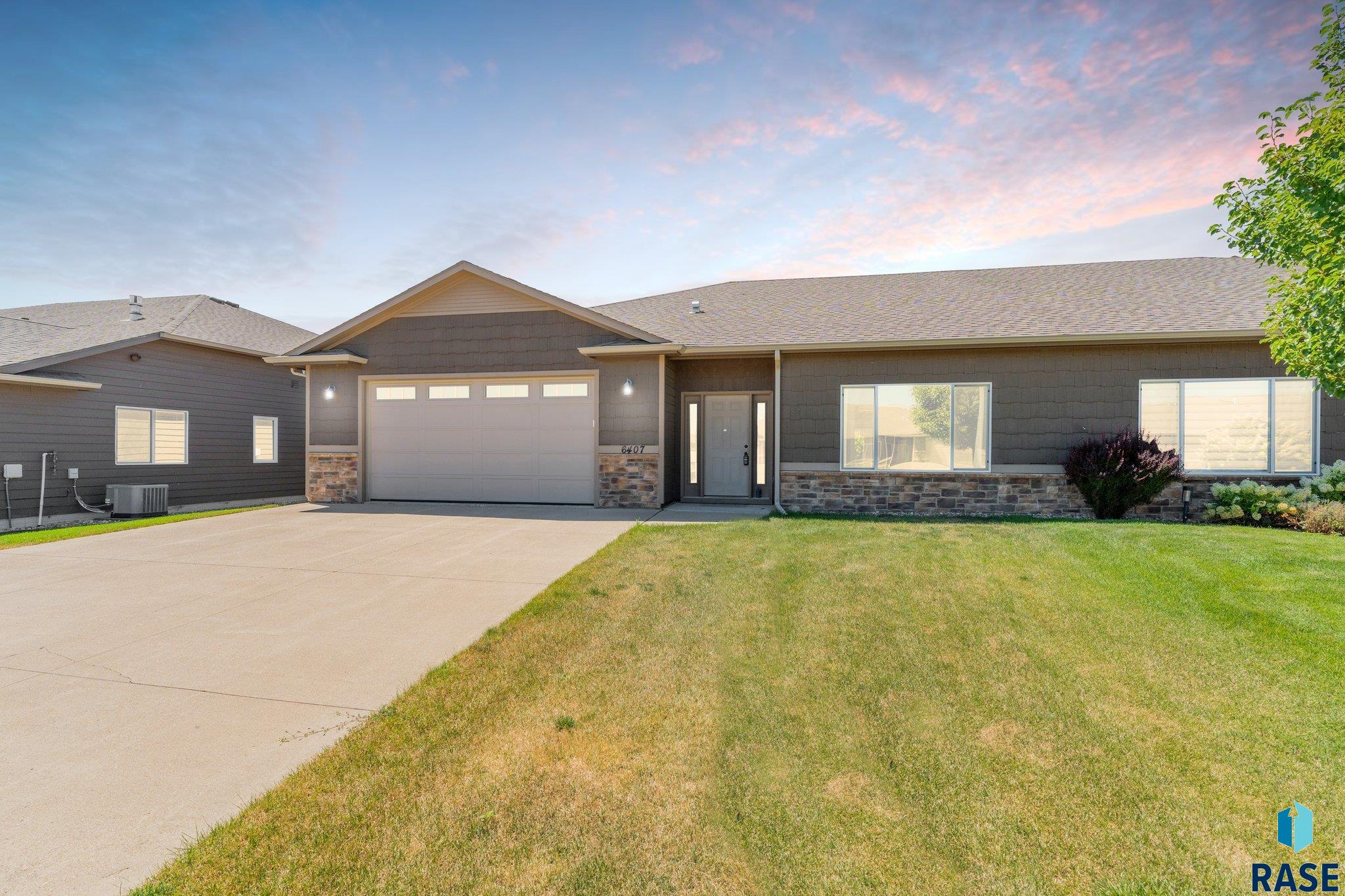 6407 Keller Cir Circle, Sioux Falls, South Dakota image 1