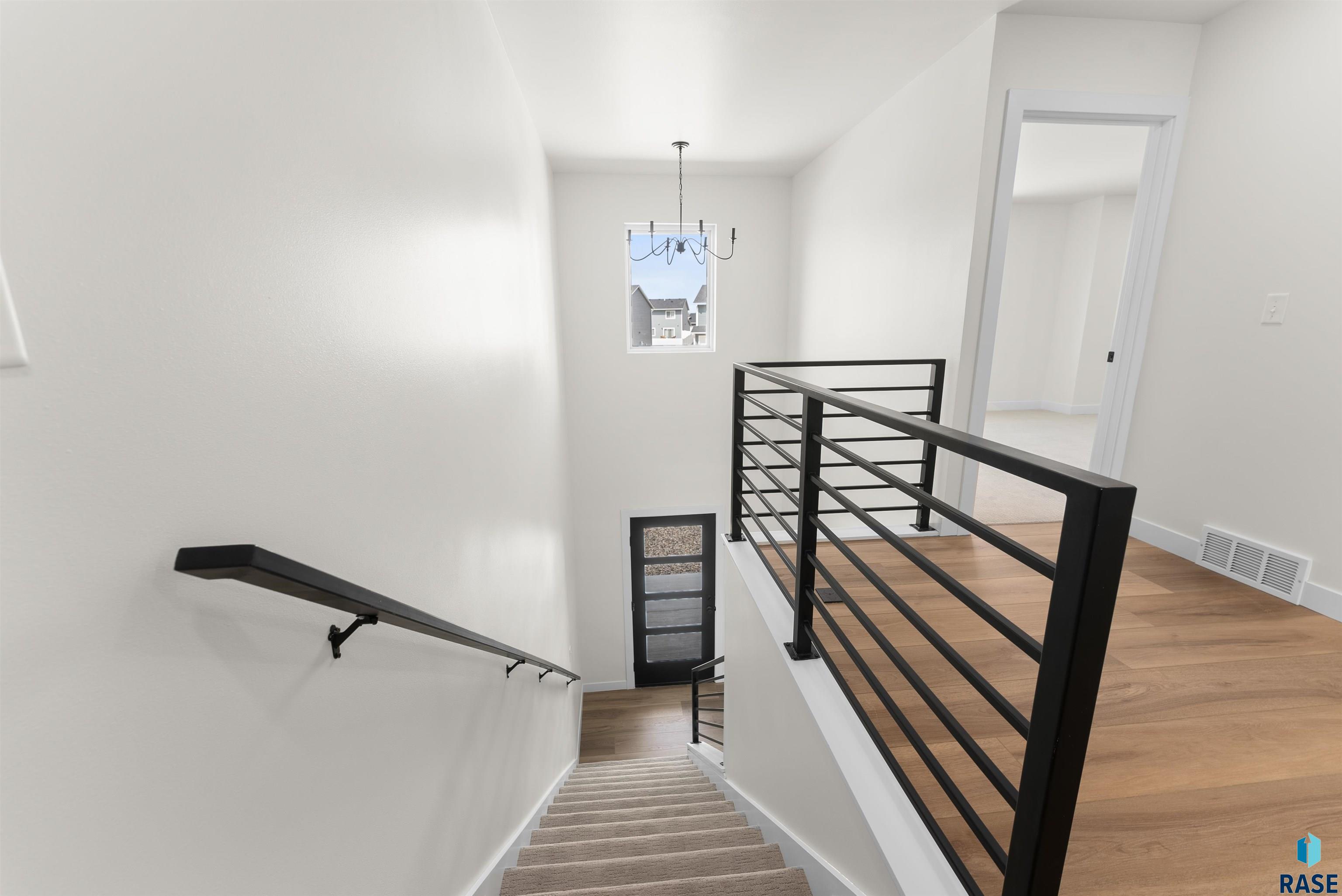 Harrisburg, South Dakota 57032, United States, 9 Bedrooms Bedrooms, ,8 BathroomsBathrooms,Residential,Active,226164