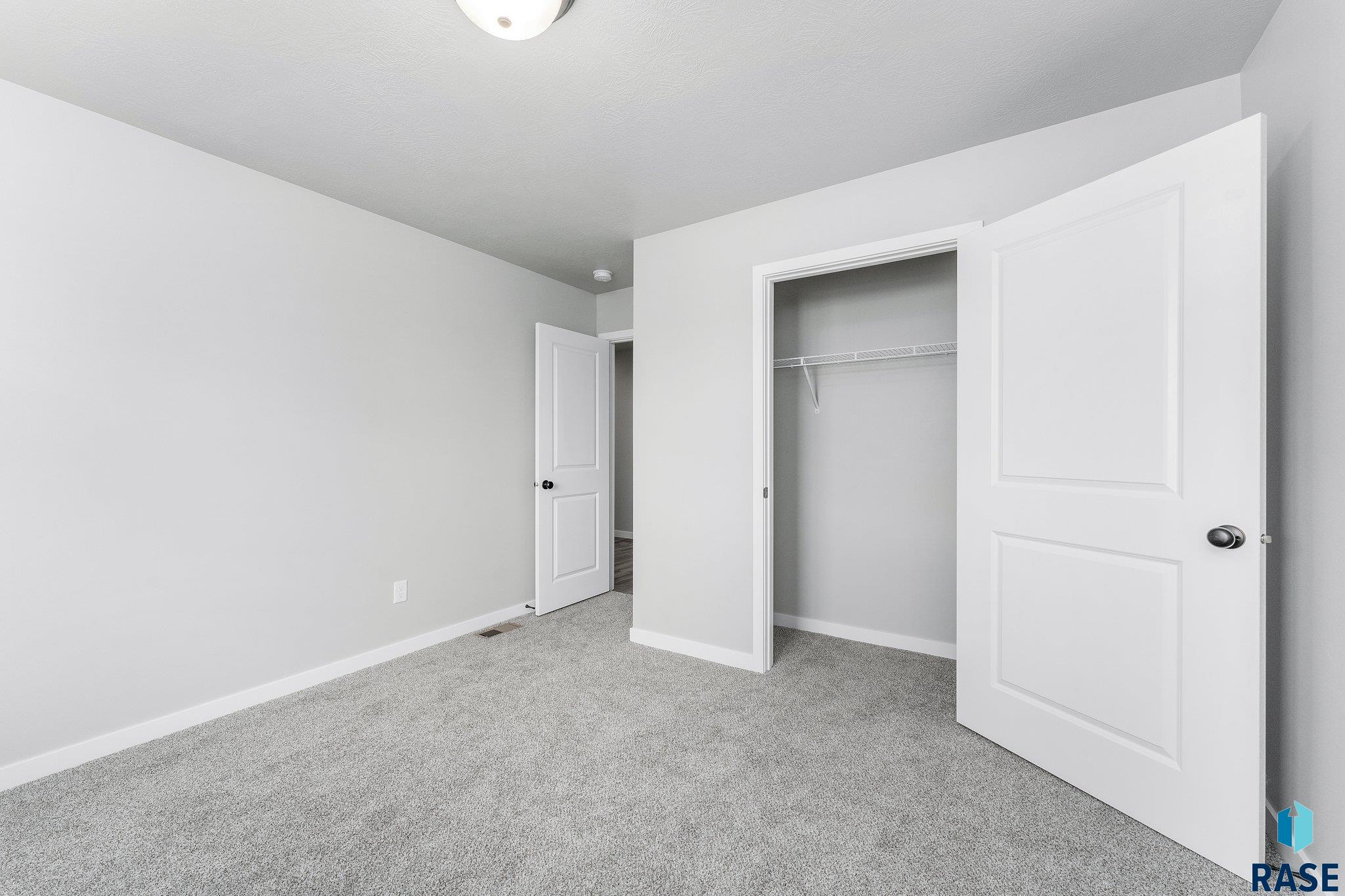 5937 S Coneflower Ave Avenue, Sioux Falls, South Dakota image 13