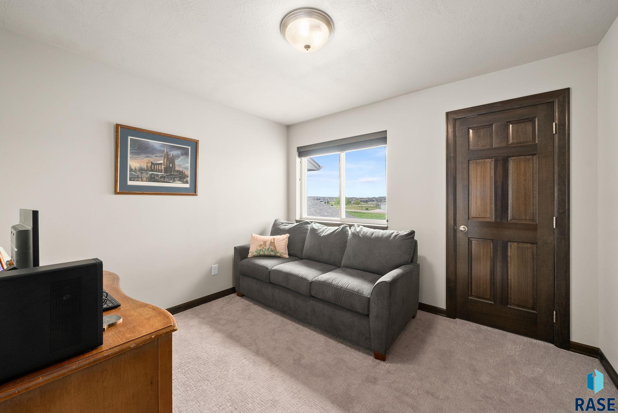 9054 W Ark Pl Place, Sioux Falls, South Dakota image 32
