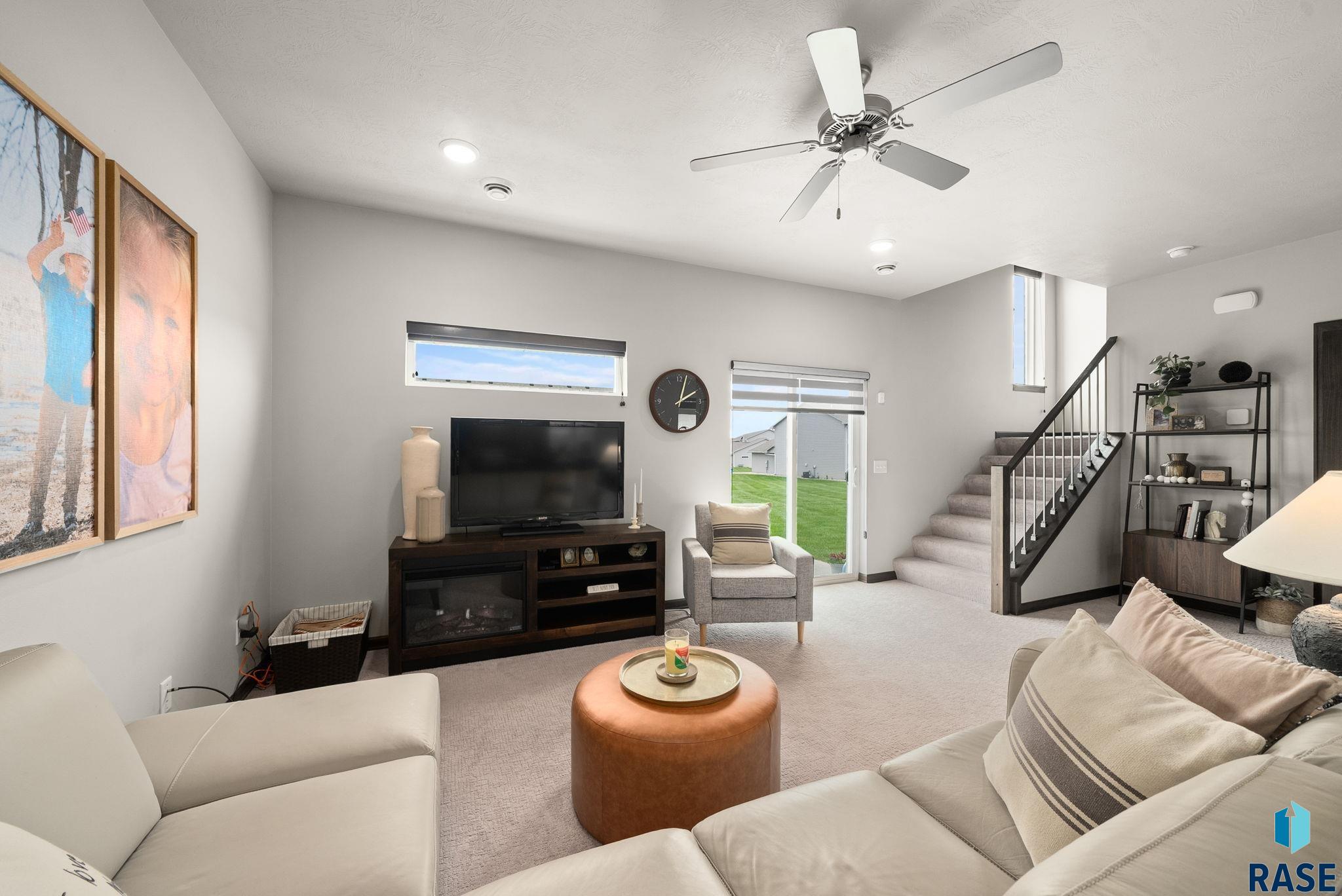 9054 W Ark Pl Place, Sioux Falls, South Dakota image 3