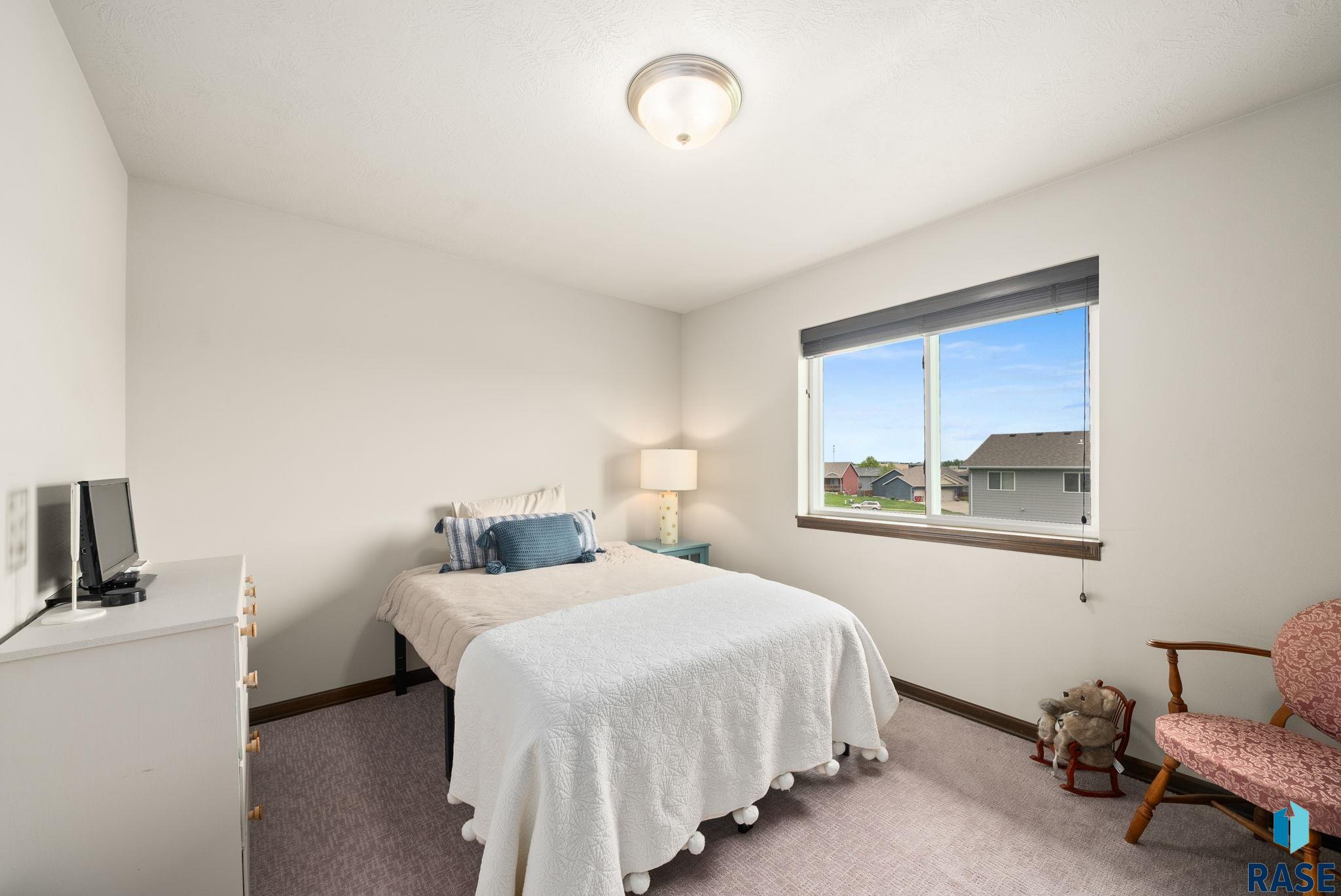 9054 W Ark Pl Place, Sioux Falls, South Dakota image 28