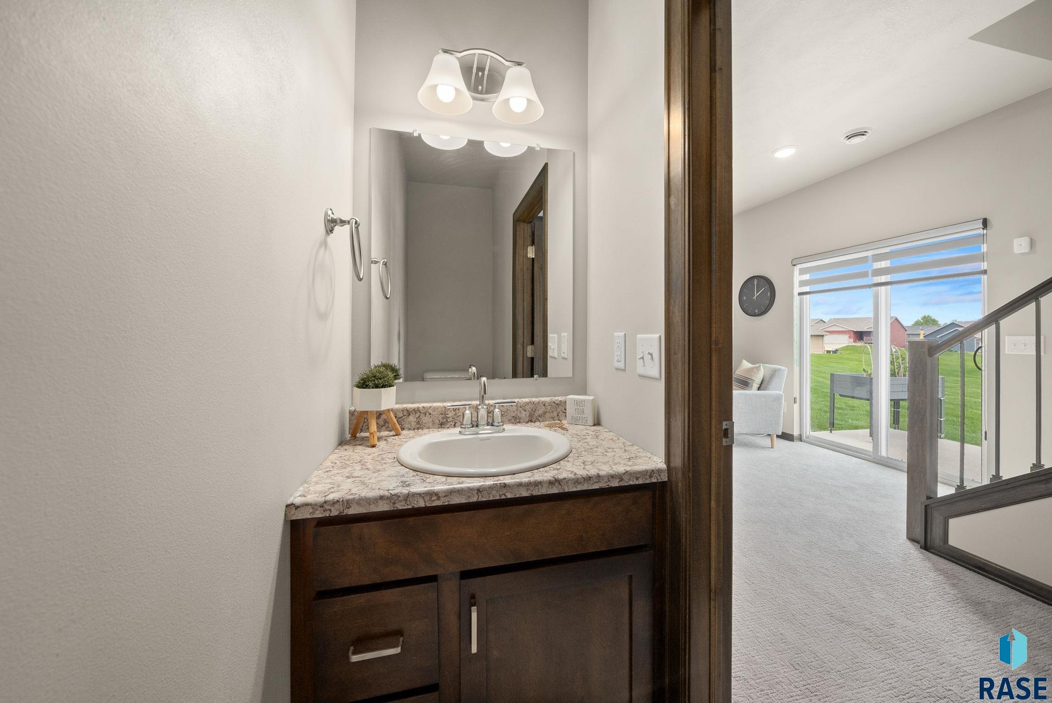 9054 W Ark Pl Place, Sioux Falls, South Dakota image 8