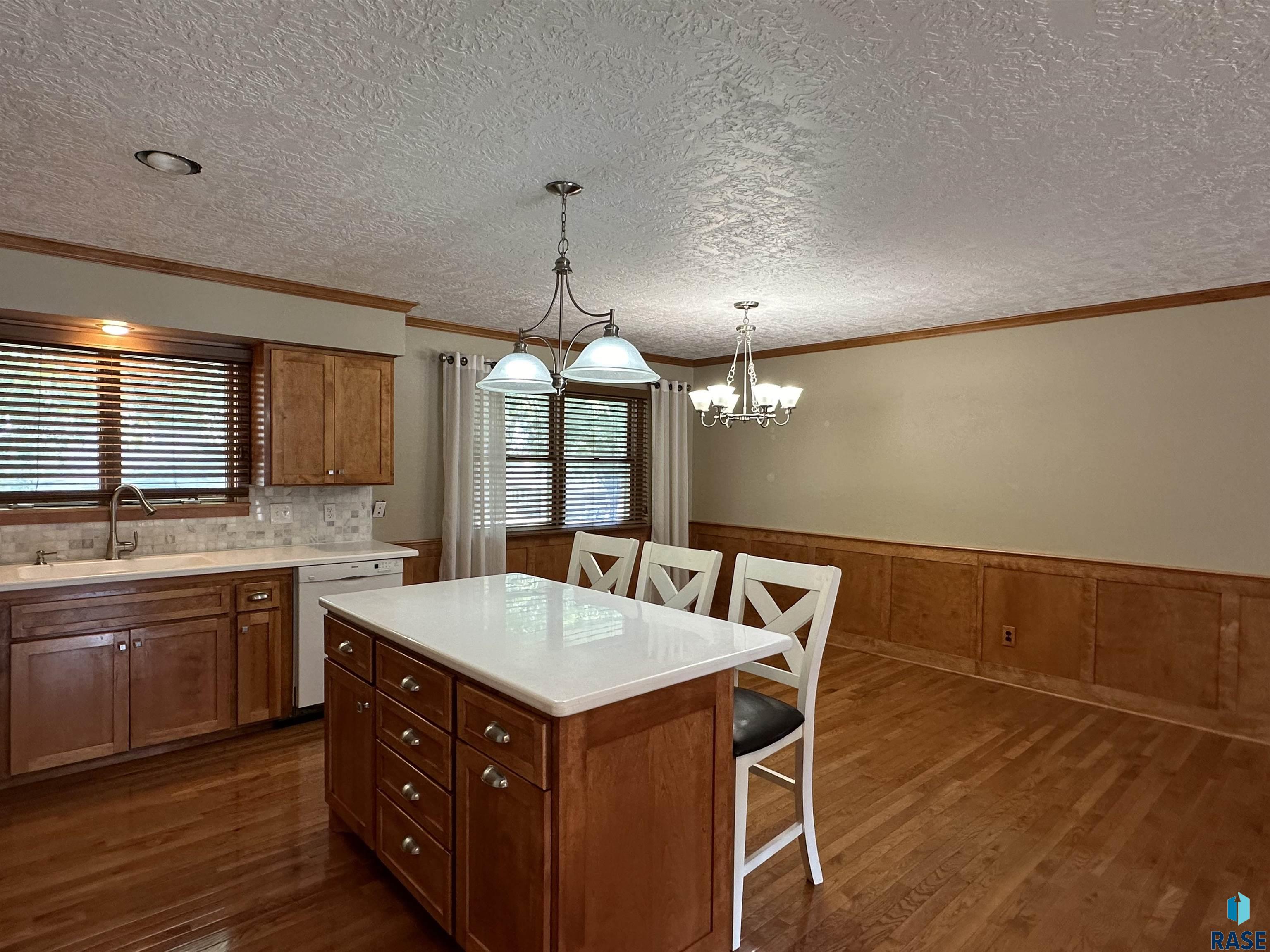 1113 Elm Cv Cove, Luverne, Minnesota image 6