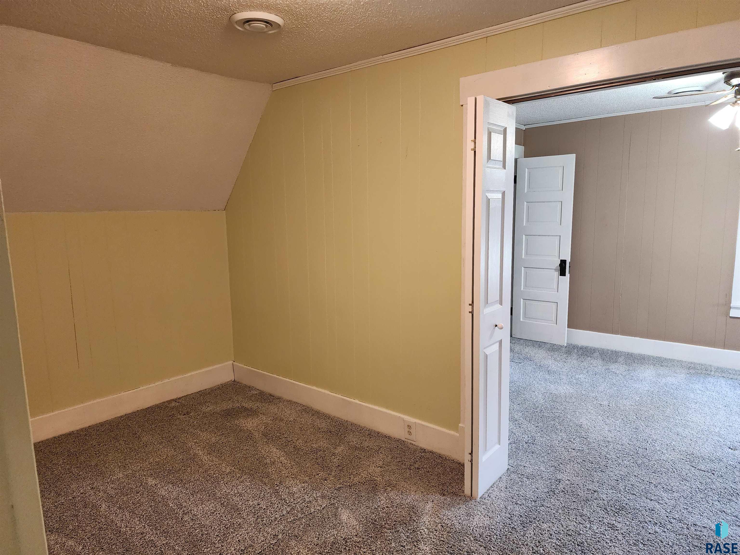 421 E Vermont Ave Avenue, Salem, New Jersey image 24