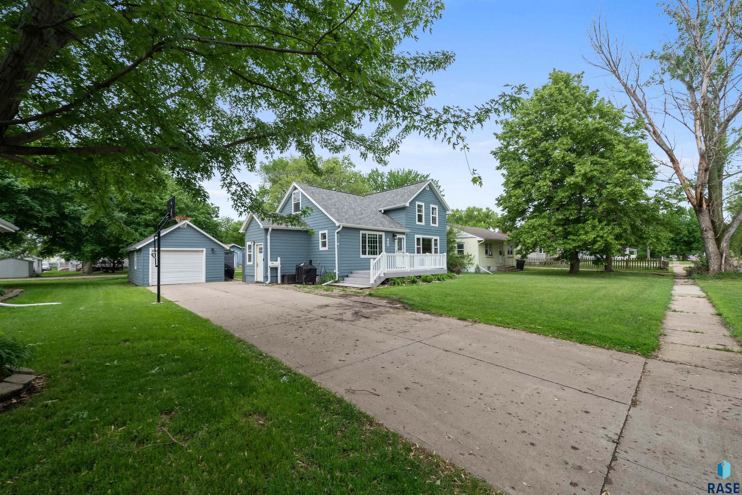 405 S 2nd St Street, Beresford, South Dakota image 4