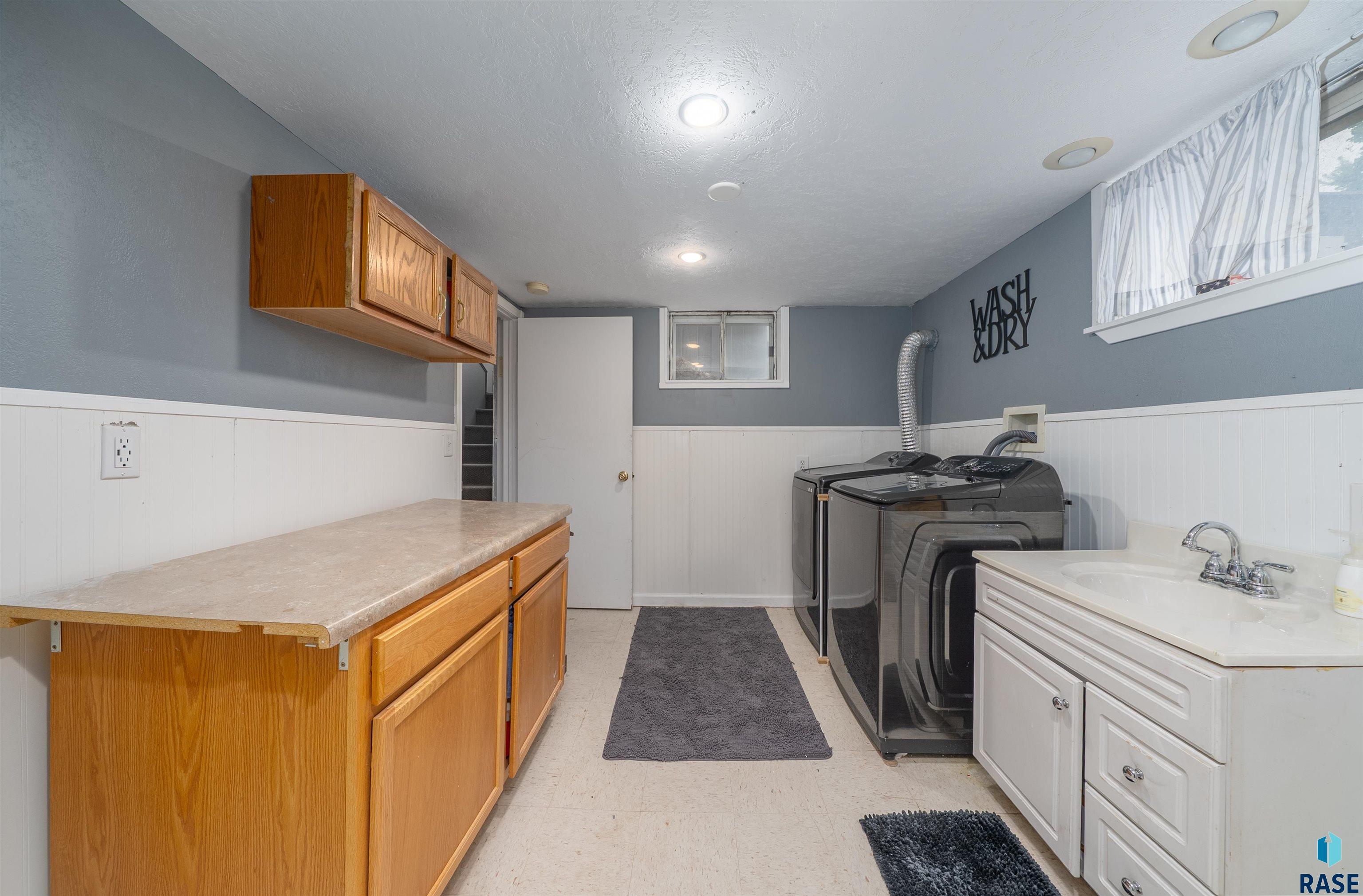 405 S 2nd St Street, Beresford, South Dakota image 34