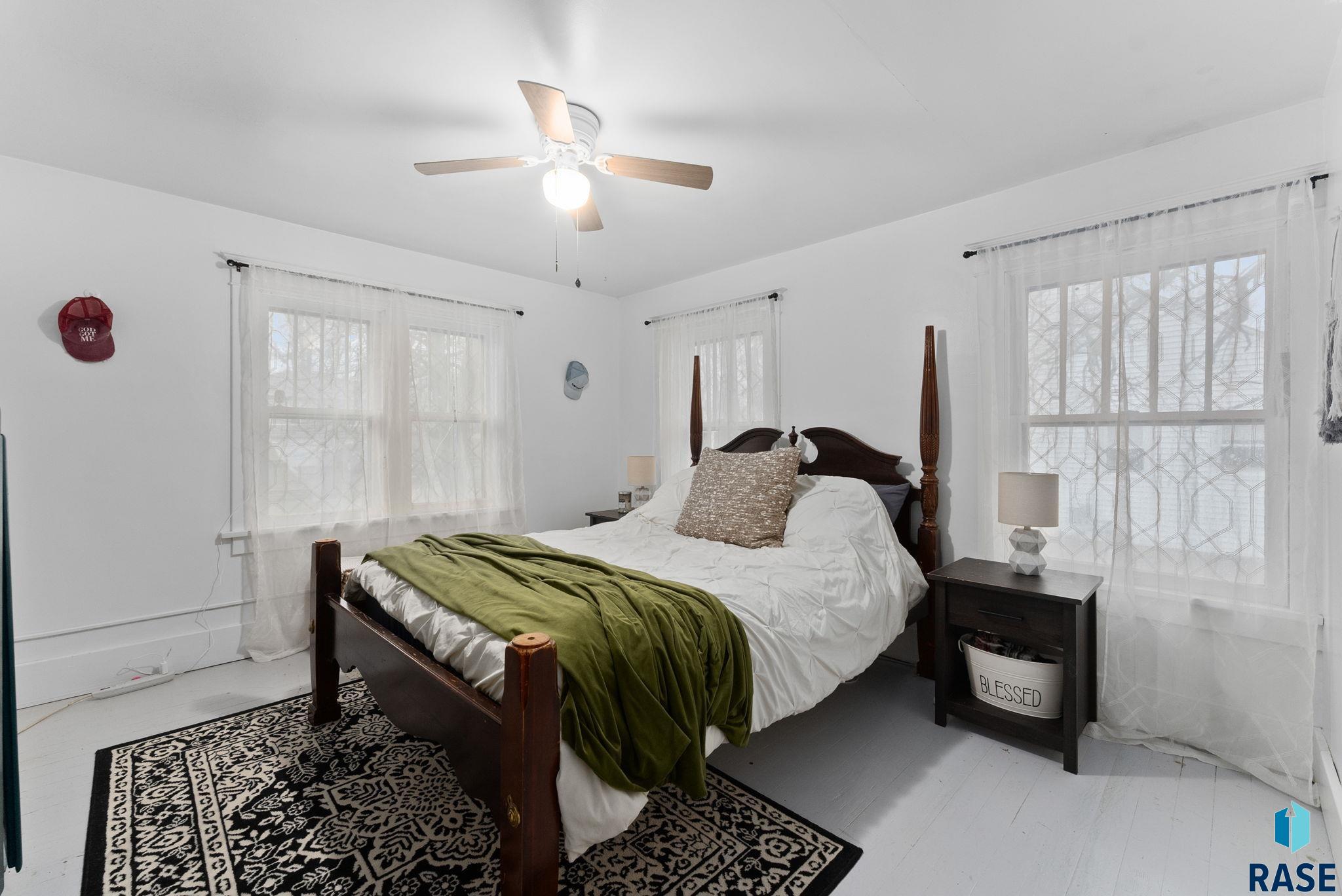 1111 W 15th St Street, Sioux Falls, South Dakota image 25