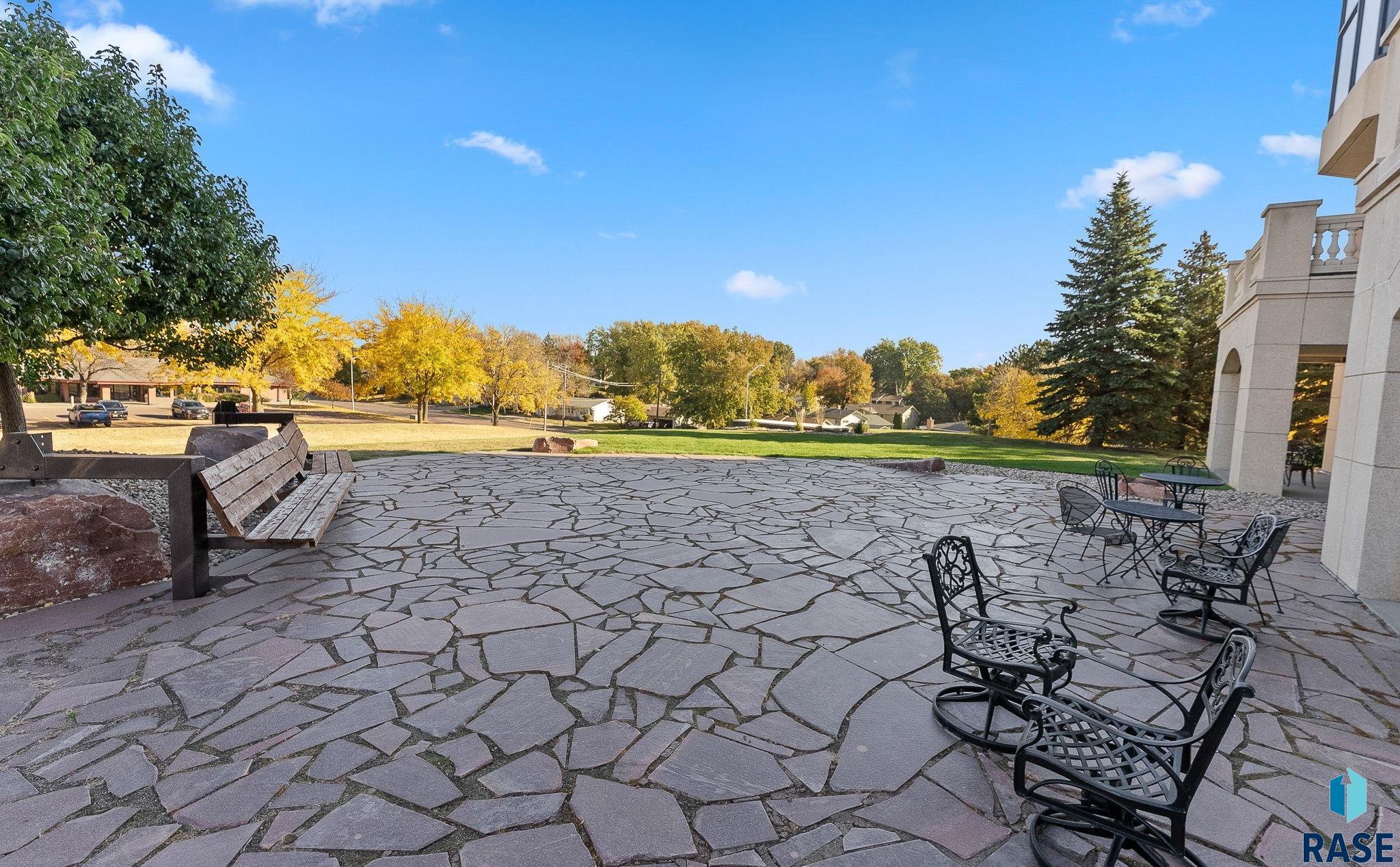 2908 W 37th Cir Circle #504, Sioux Falls, New Jersey image 4