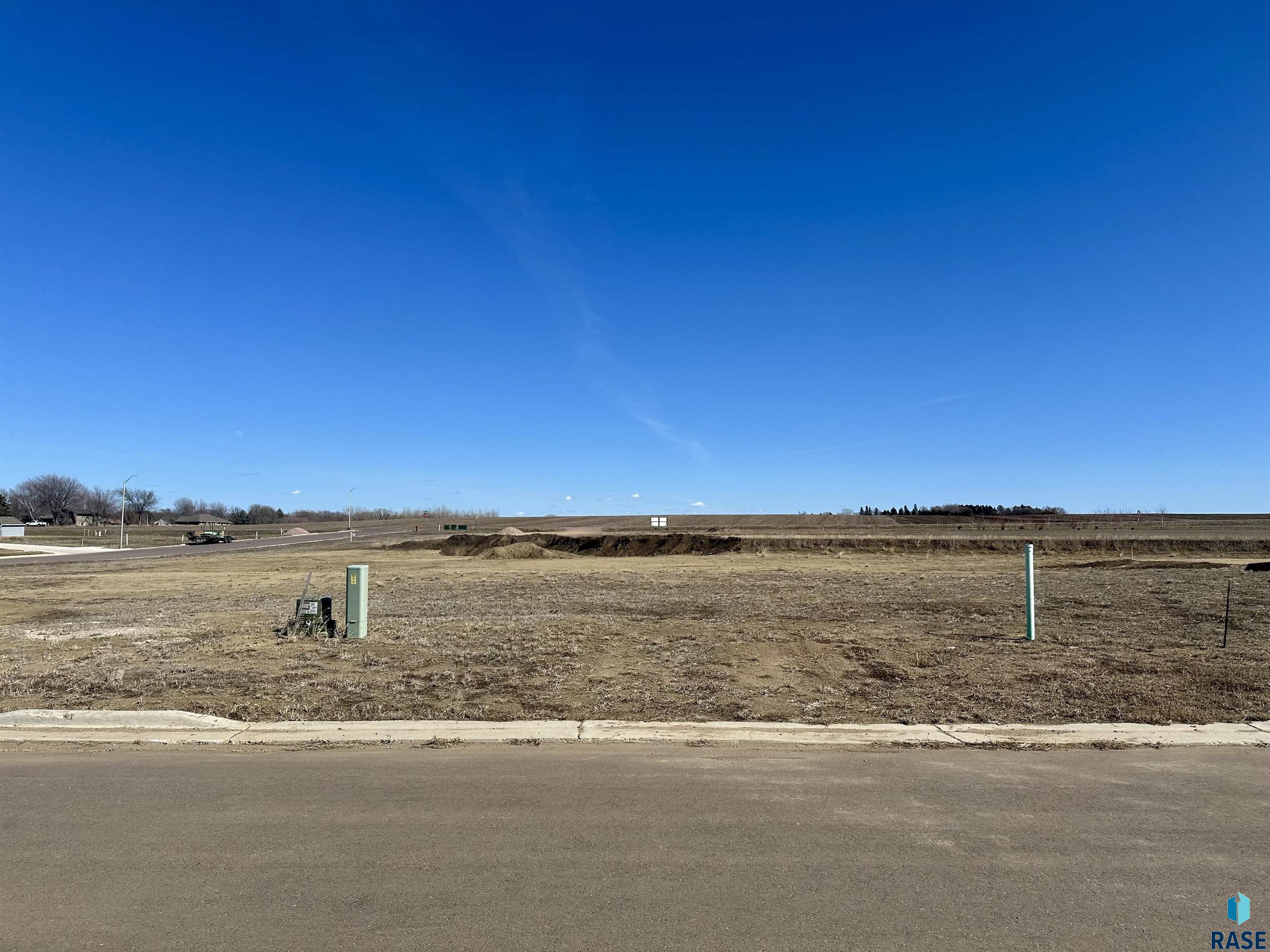 900 Sundance St Street, Valley Springs, South Dakota image 8