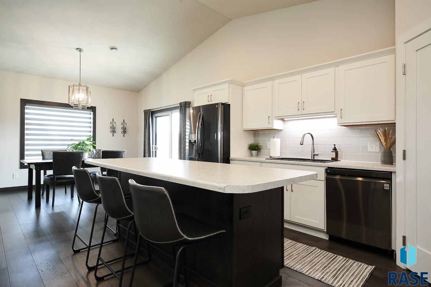 150 Devitt Dr Drive, Harrisburg, South Dakota image 6