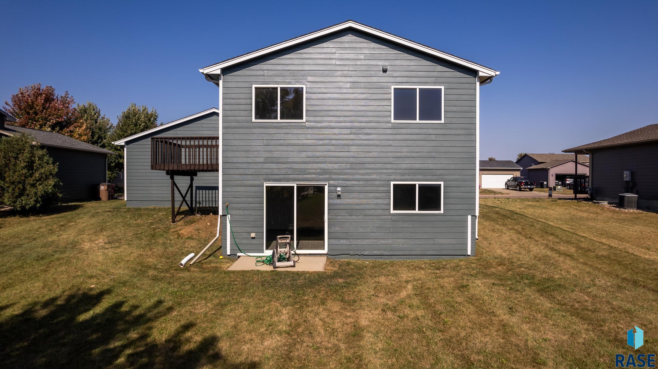 705 Teddy St Street, Harrisburg, South Dakota image 32