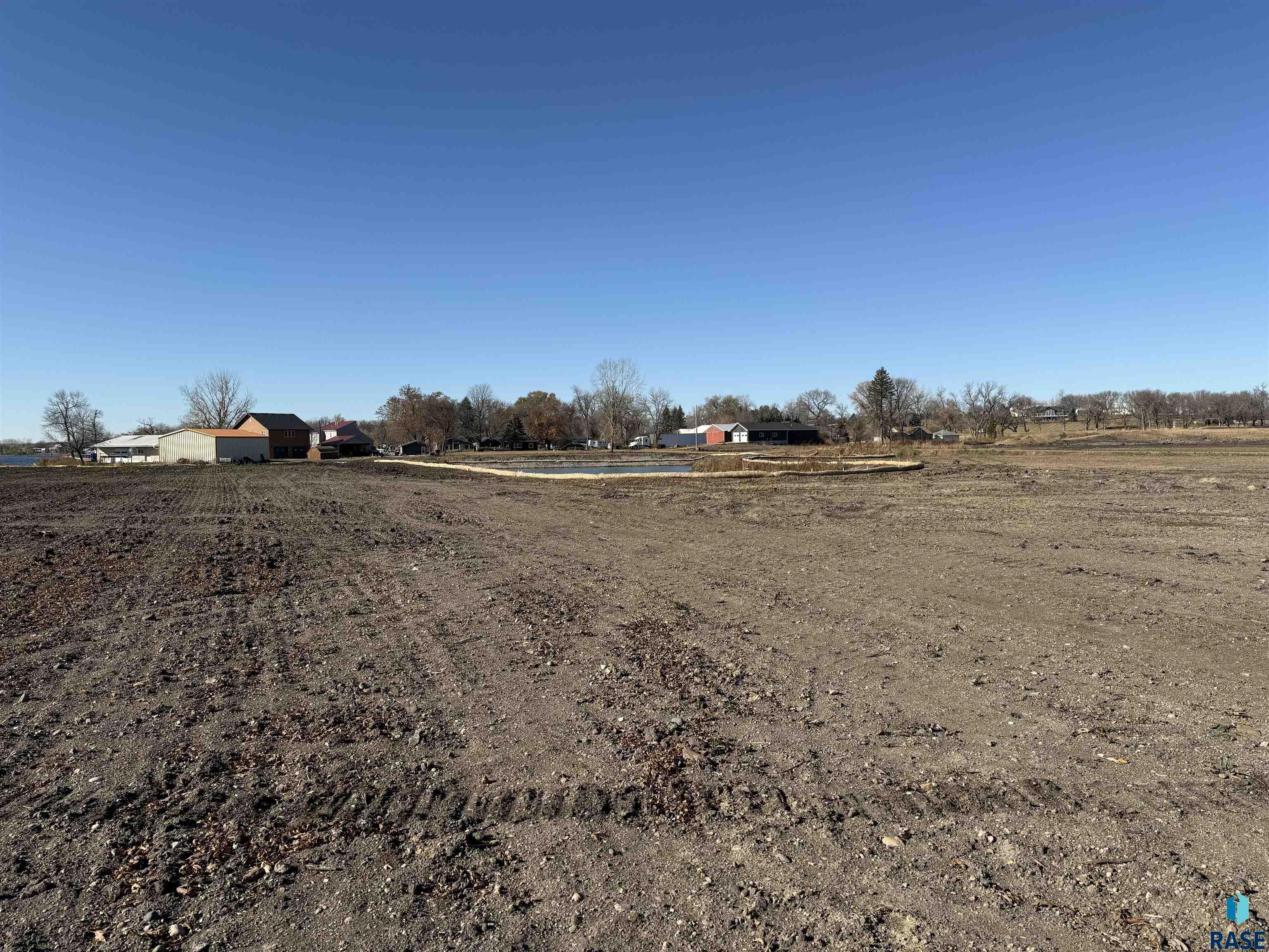 Crescent Ln Lane #LOT 7, Madison, South Dakota image 3