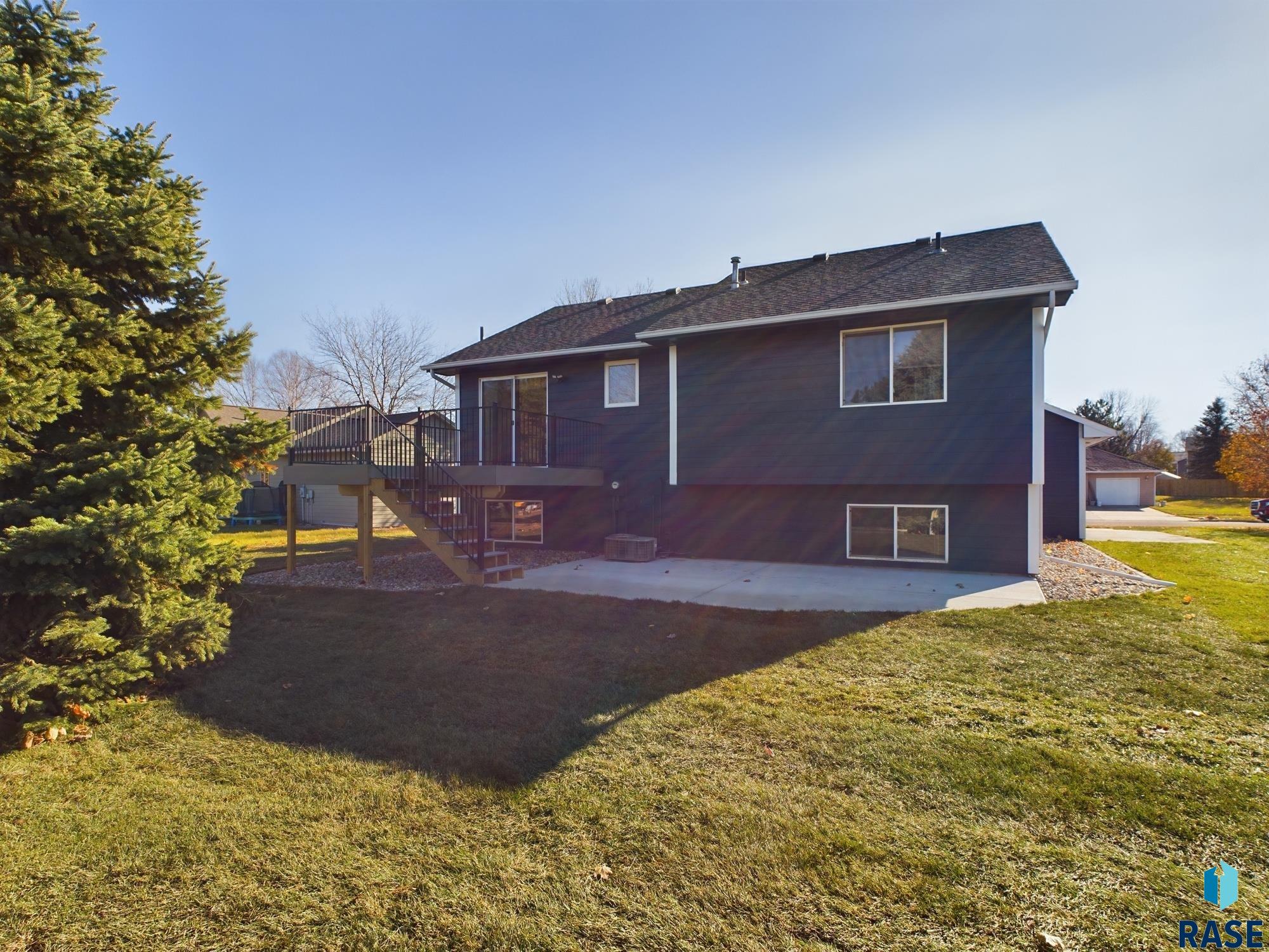 804 E Maywood St Street, Brandon, South Dakota image 39