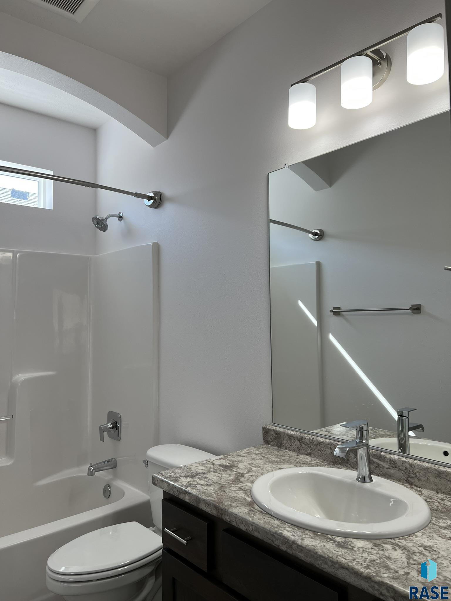 6756 W Viola Ct Court, Sioux Falls, South Dakota image 12