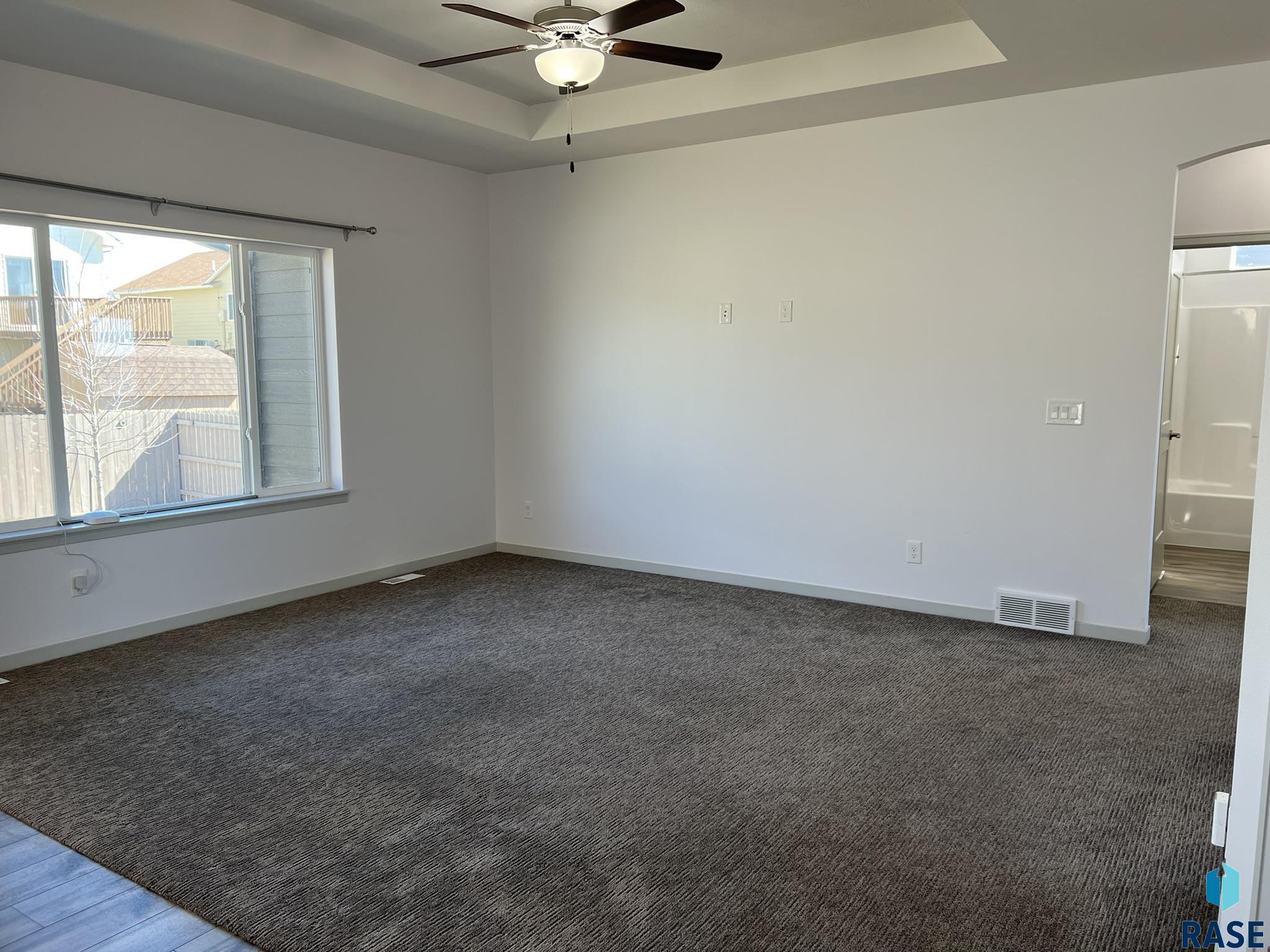 6756 W Viola Ct Court, Sioux Falls, South Dakota image 4