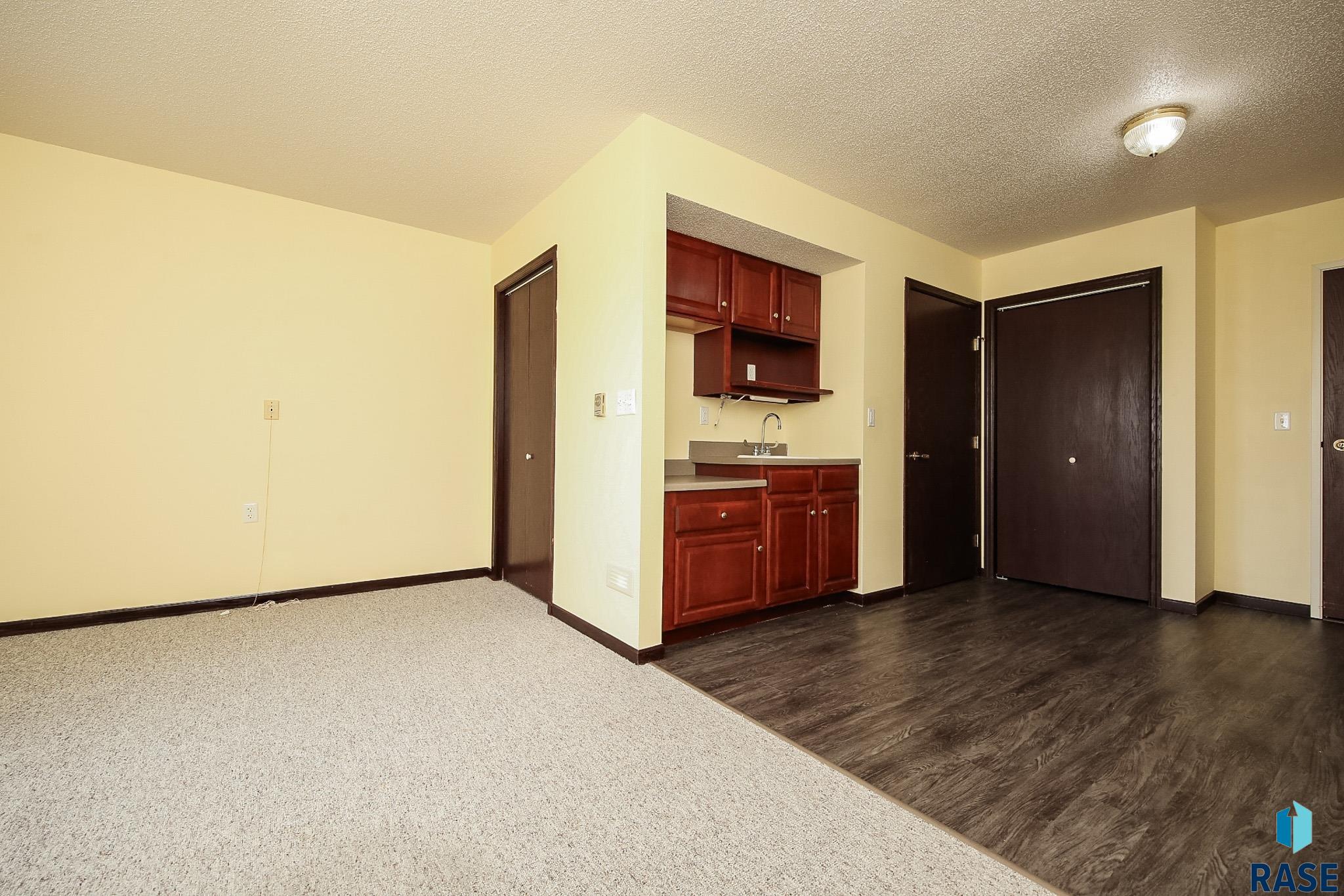 Pipestone, Minnesota 56164, United States, ,Commercial,Active,37771