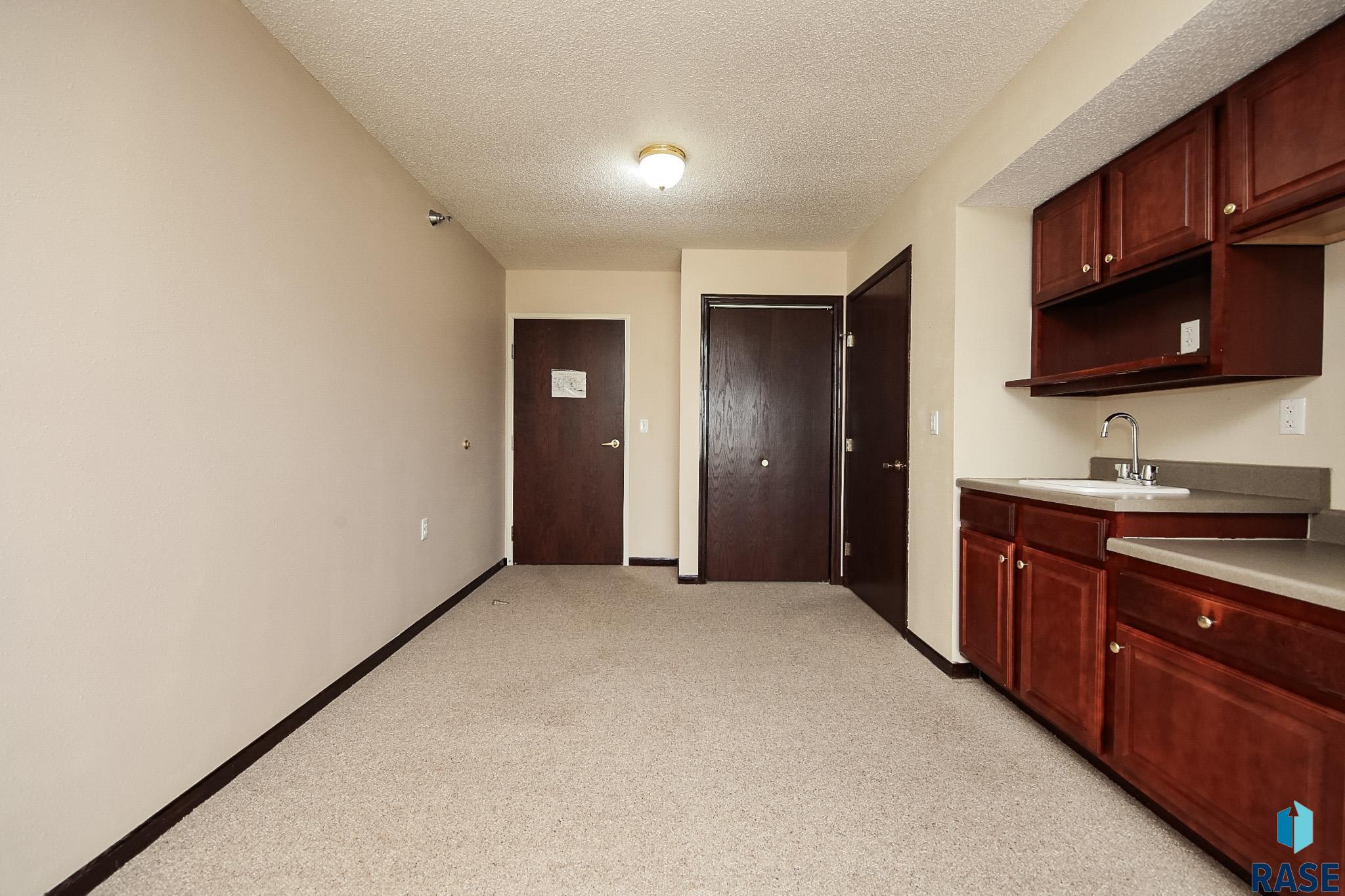 Pipestone, Minnesota 56164, United States, ,Commercial,Active,37771