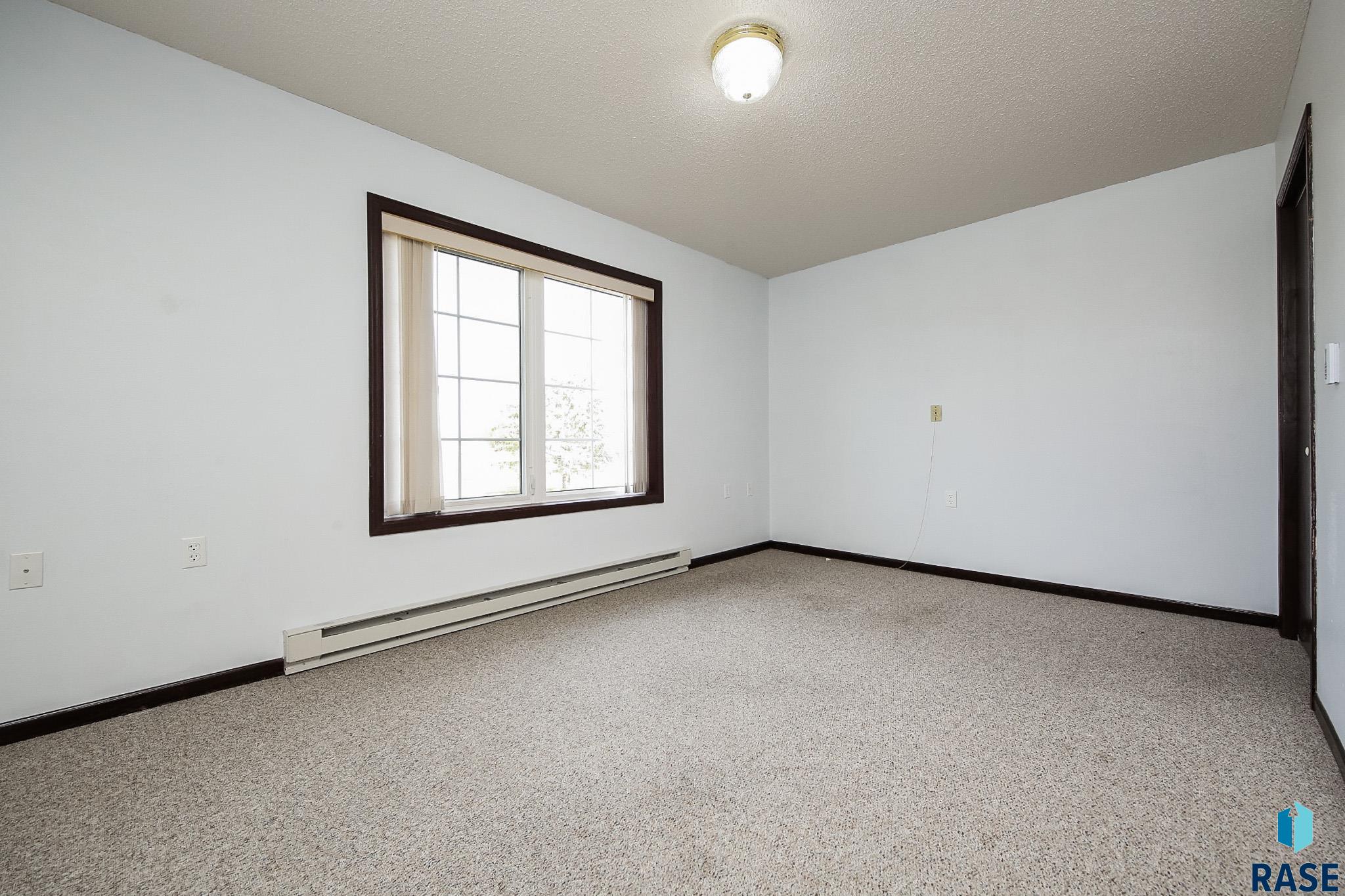 Pipestone, Minnesota 56164, United States, ,Commercial,Active,37771