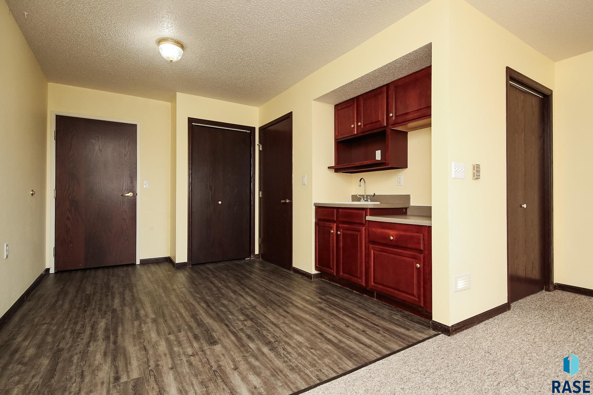 Pipestone, Minnesota 56164, United States, ,Commercial,Active,37771