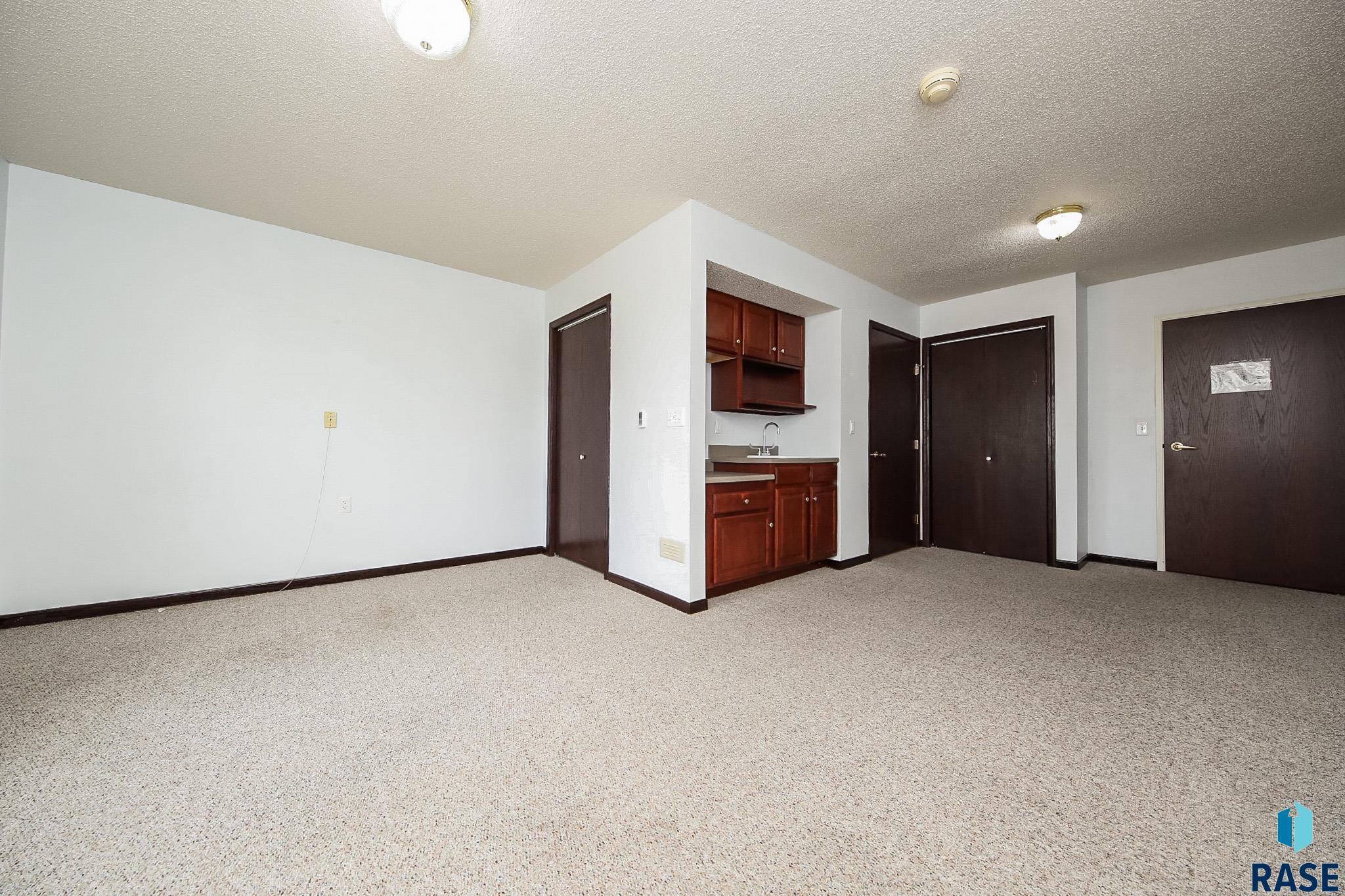 Pipestone, Minnesota 56164, United States, ,Commercial,Active,37771