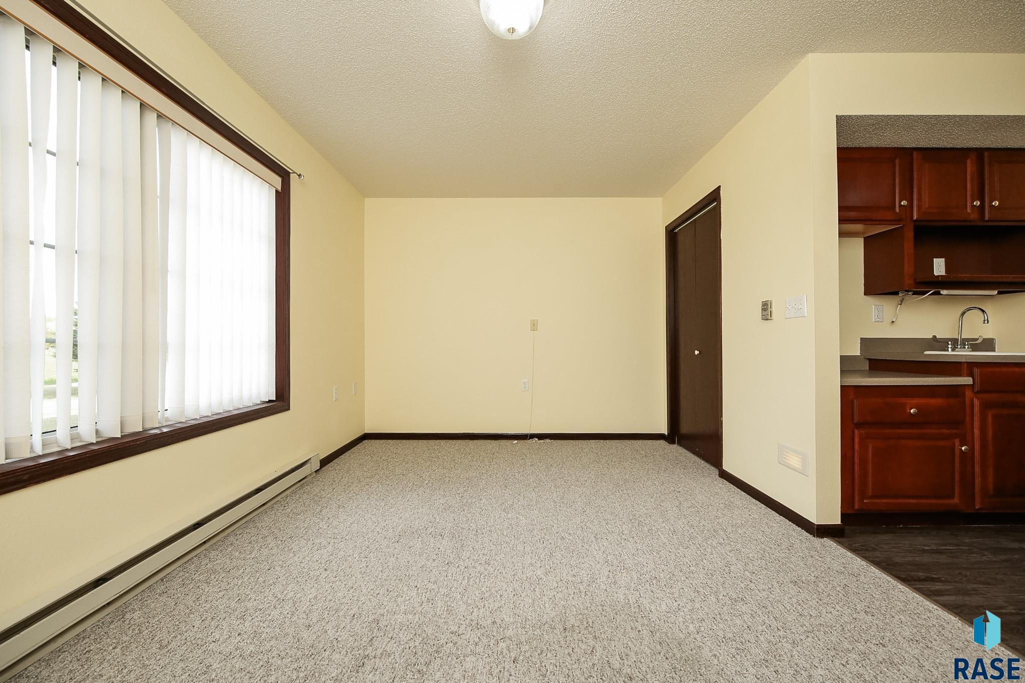 Pipestone, Minnesota 56164, United States, ,Commercial,Active,37771