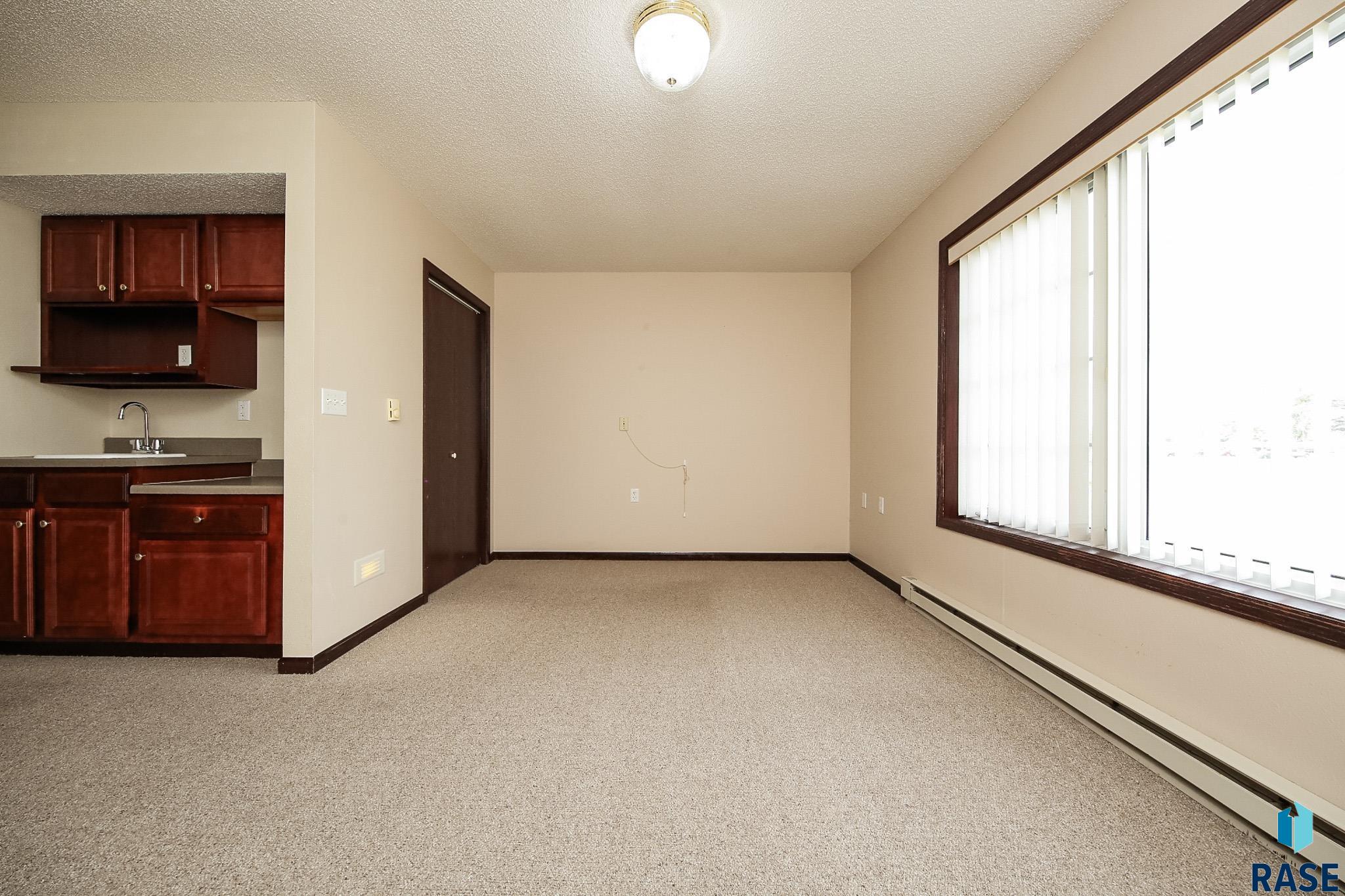 Pipestone, Minnesota 56164, United States, ,Commercial,Active,37771