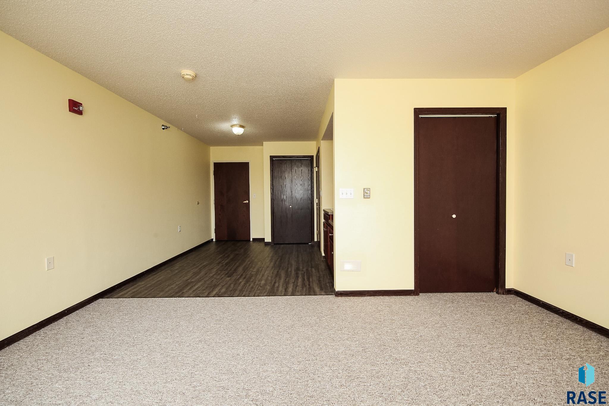 Pipestone, Minnesota 56164, United States, ,Commercial,Active,37771