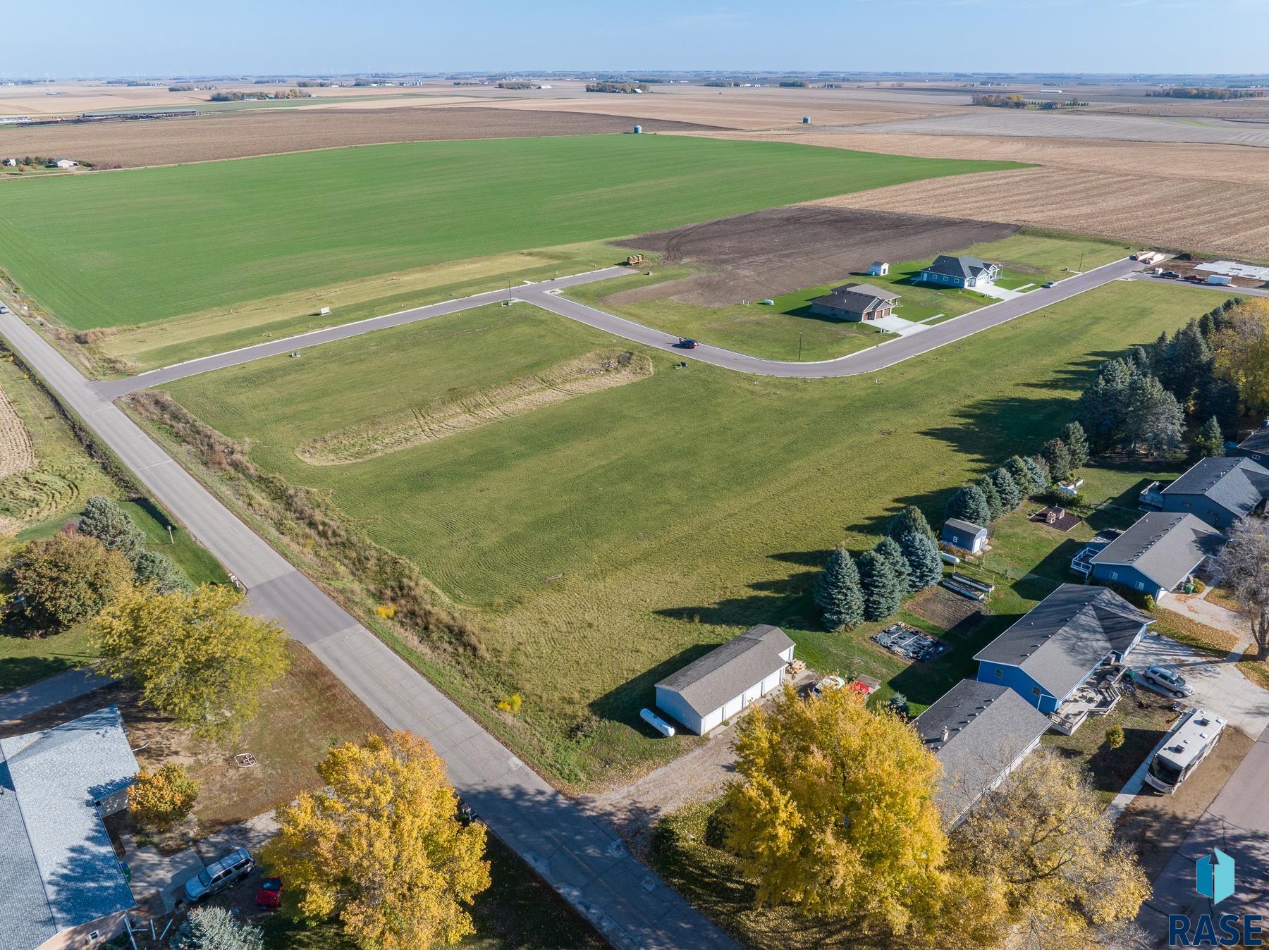 1303 Willard Ln Lane, Larchwood, Iowa image 3