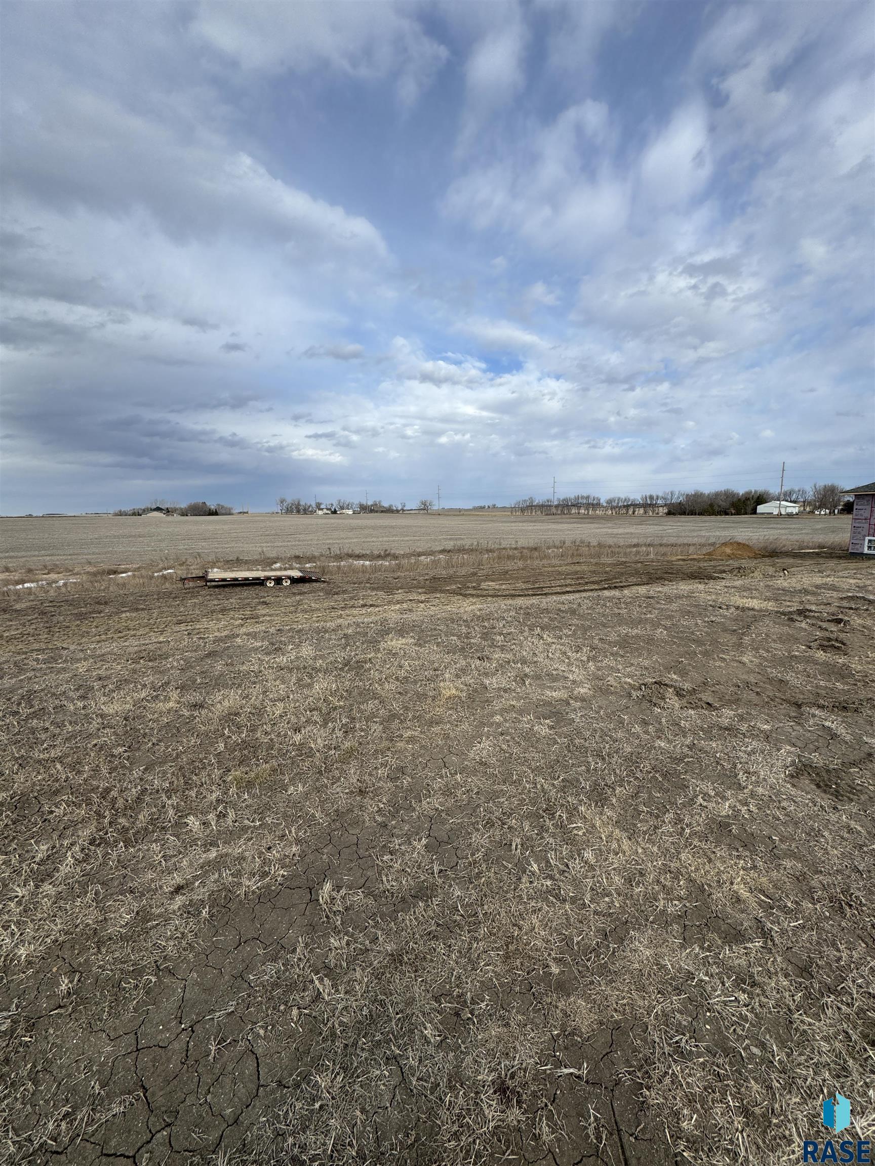 Opal Ln Lane, Hartford, South Dakota image 4