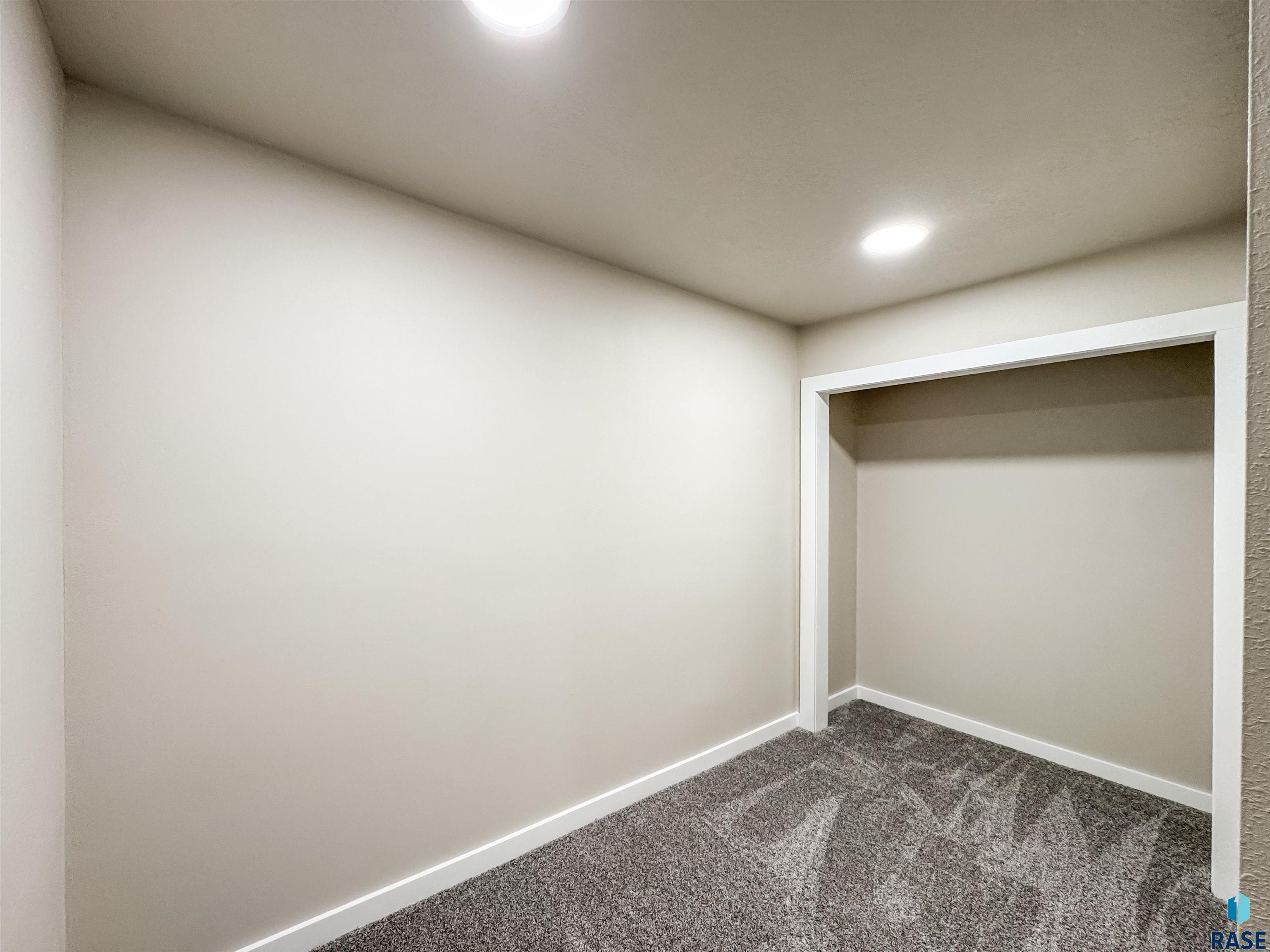 105 N Needles Dr Drive, Brandon, New Jersey image 22