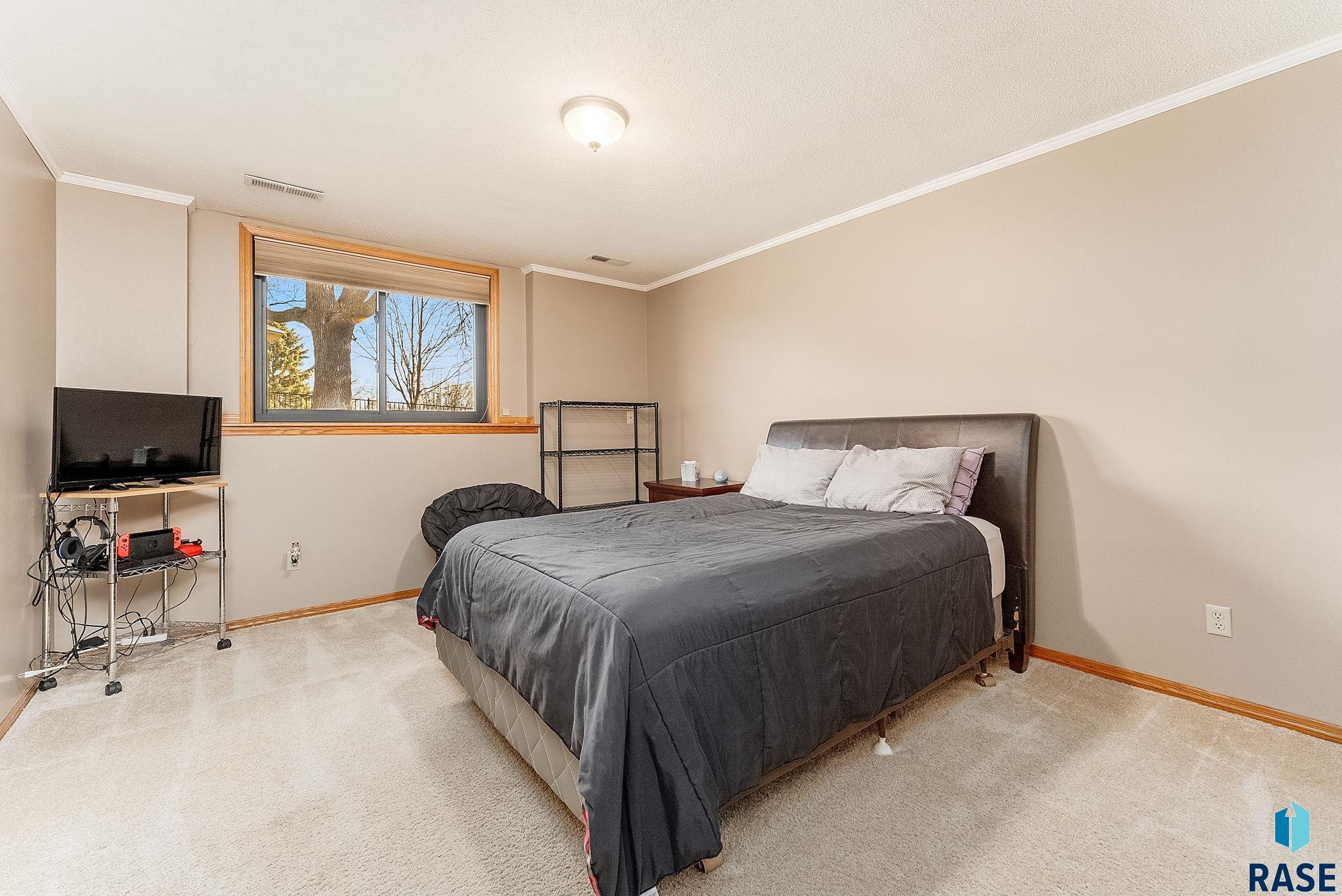 408 N Oak Ridge Rd Road, Brandon, South Dakota image 32