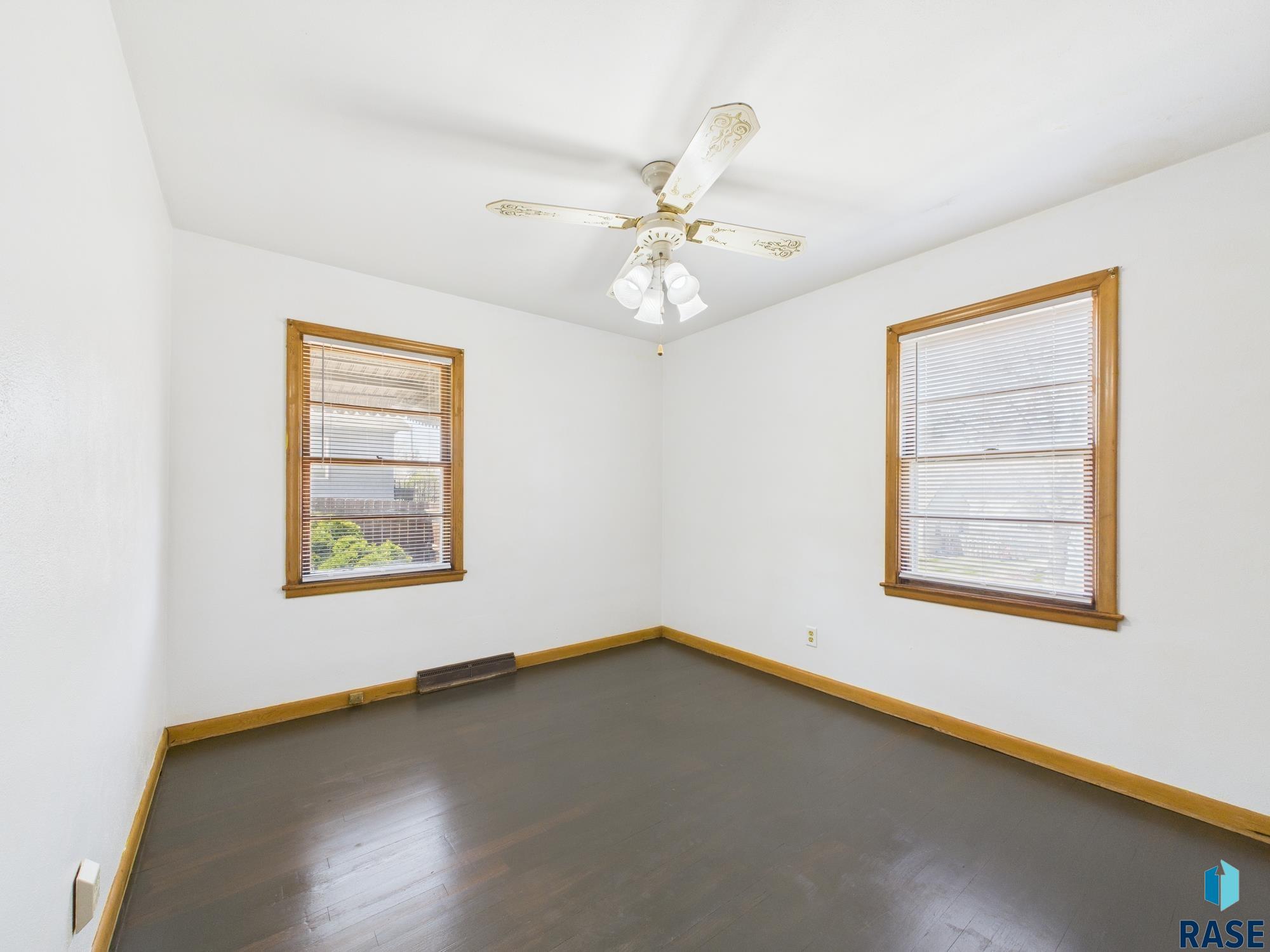 701 S Willow Ave Avenue, Sioux Falls, New Jersey image 8