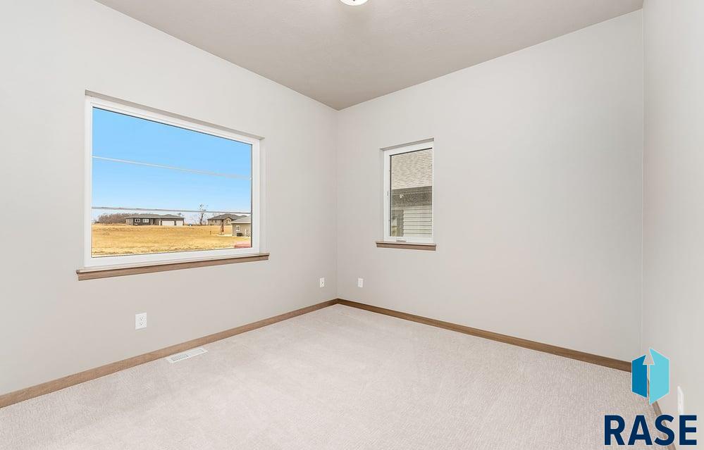 1004 N Juniper St Street, Lennox, New Jersey image 4