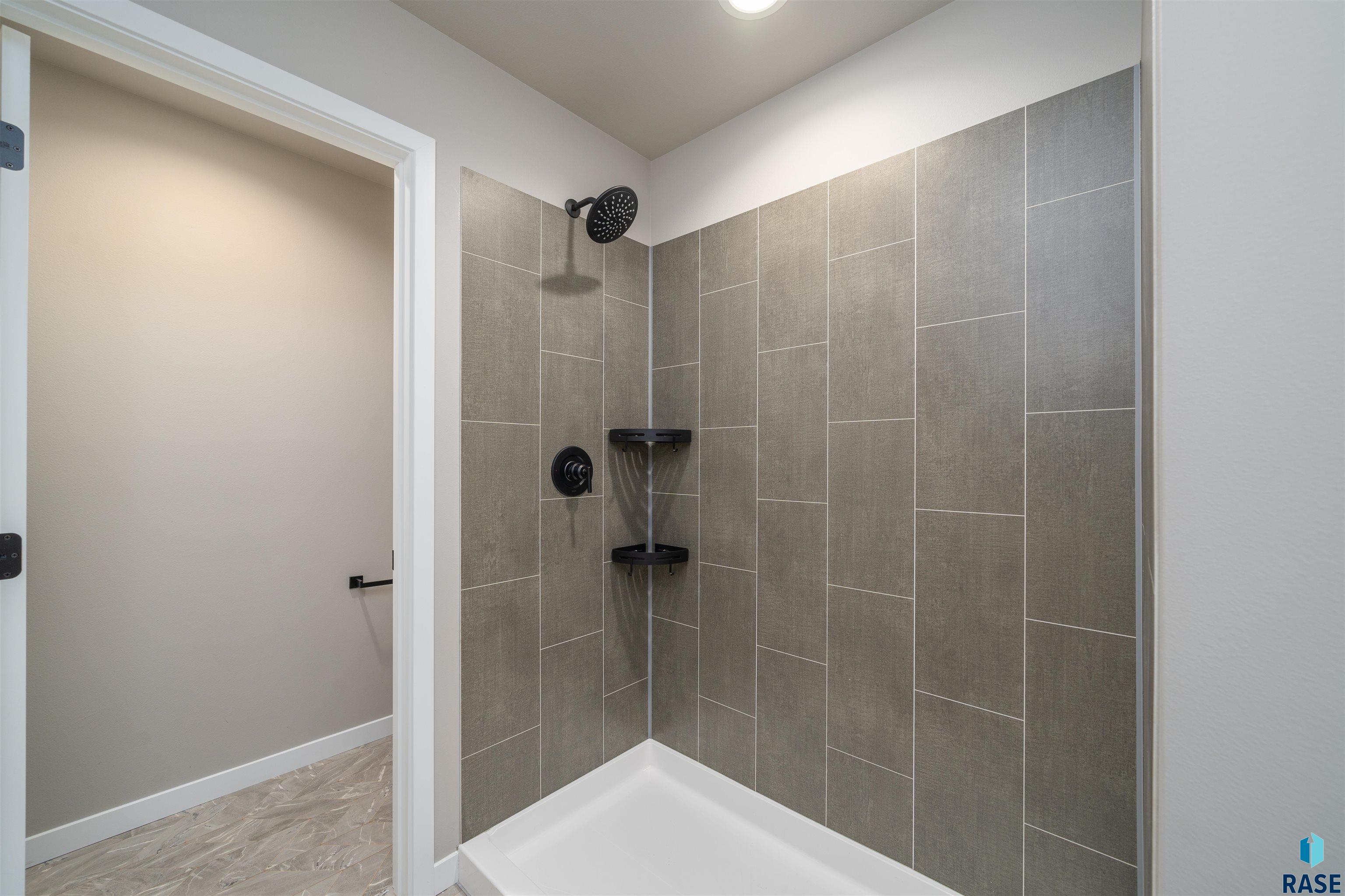 535 Bunyan Dr Drive, Harrisburg, South Dakota image 15