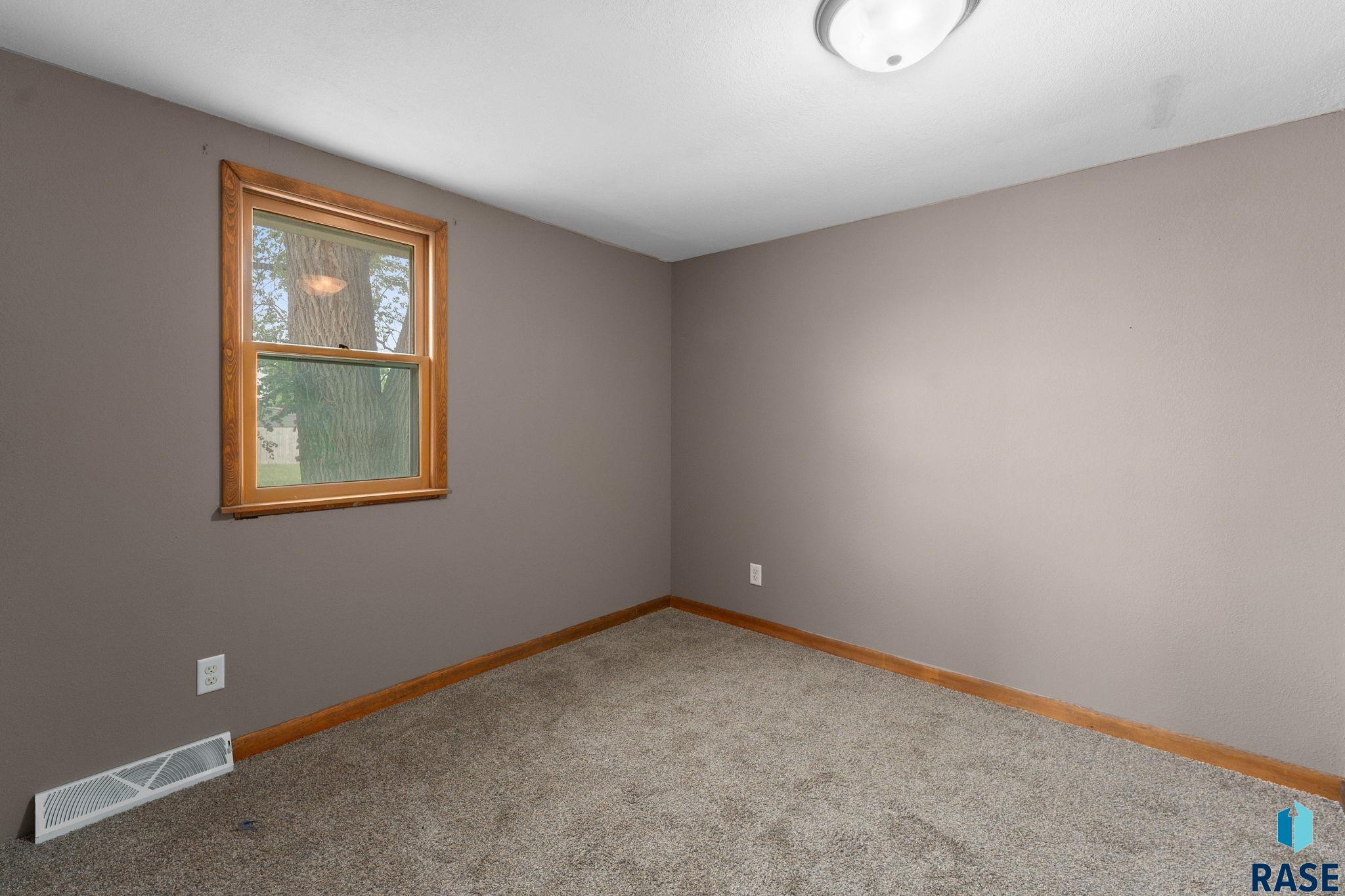 217 S Main St Street, Worthing, New Jersey image 15