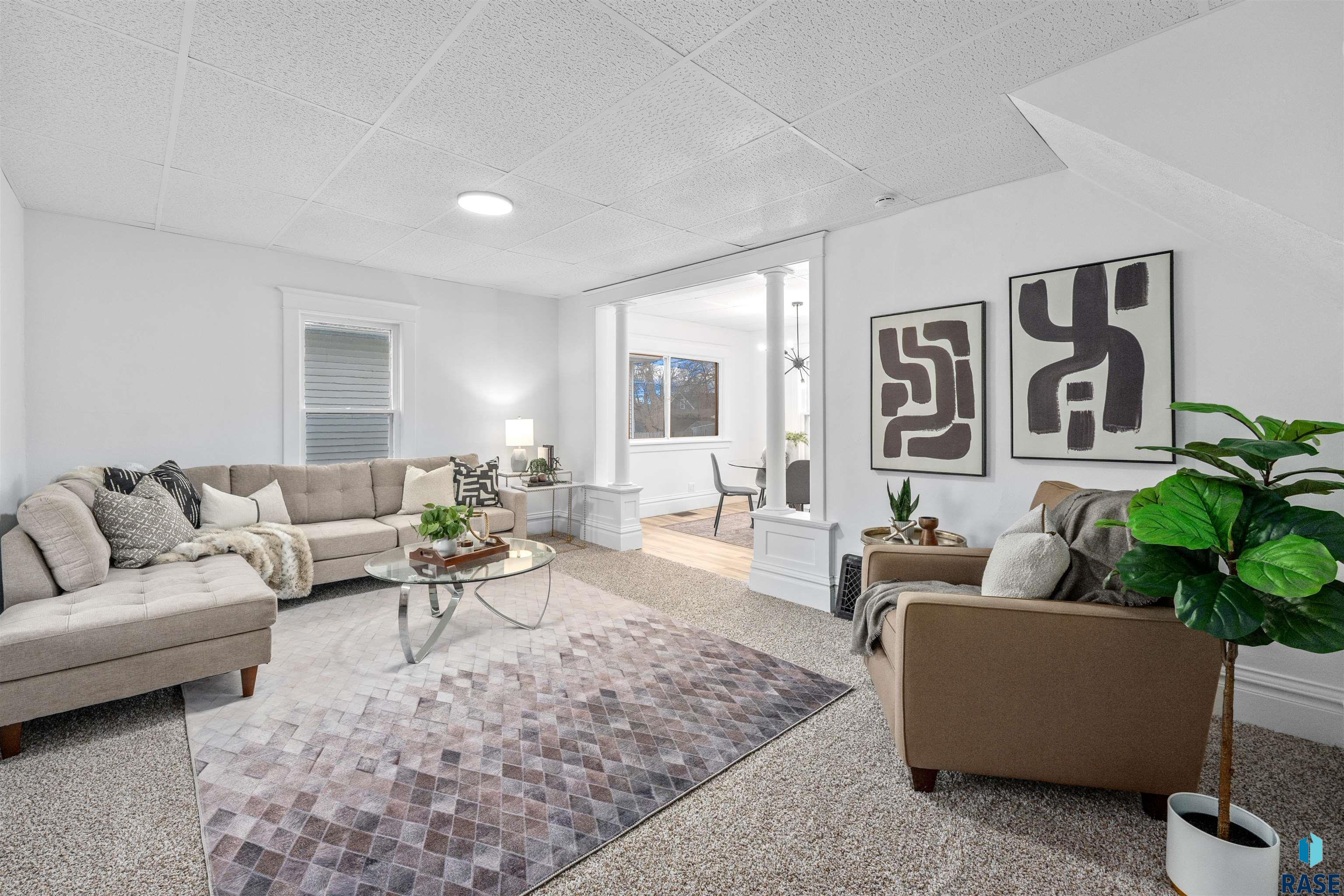 203 S Lyndale Ave Avenue, Sioux Falls, South Dakota image 2
