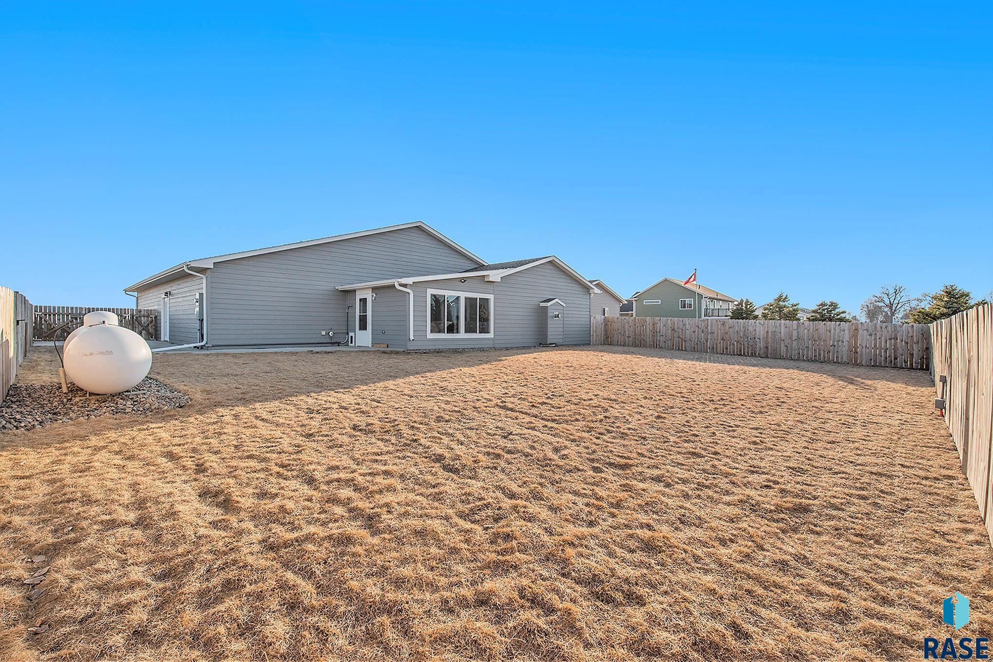 610 Discovery St Street, Colman, South Dakota image 29