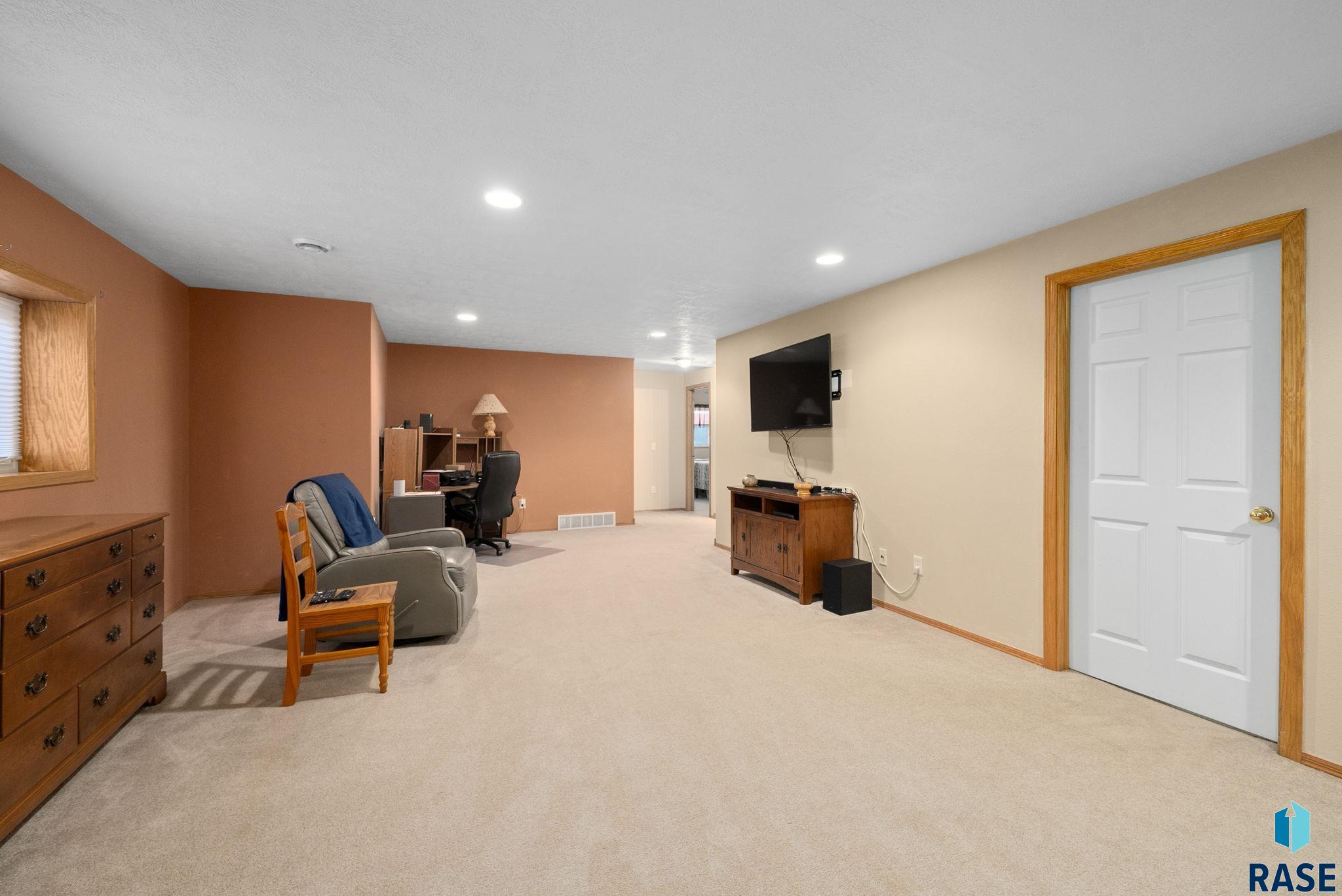1012 E Magnolia Dr Drive, Brandon, New Jersey image 31