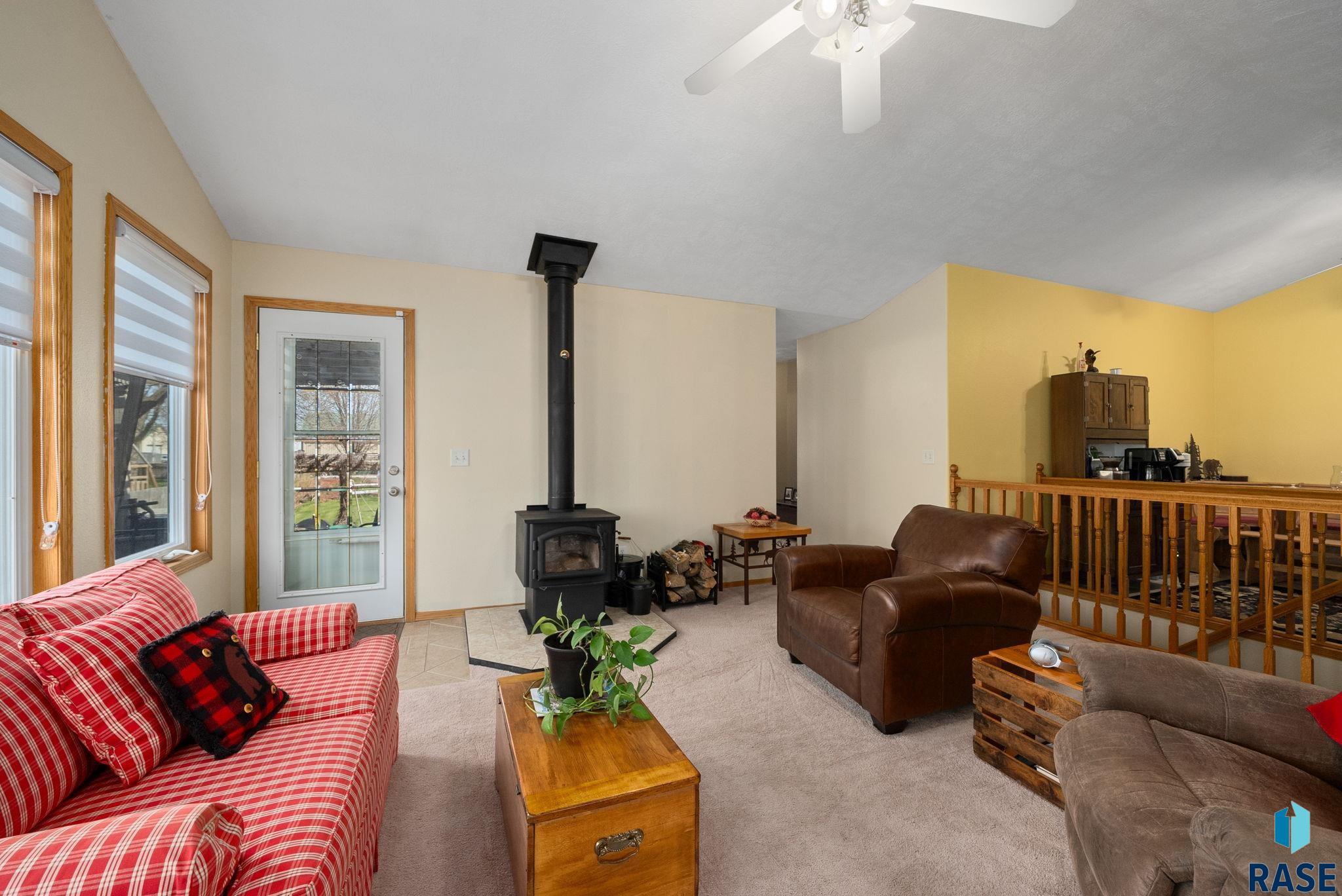 1012 E Magnolia Dr Drive, Brandon, New Jersey image 6