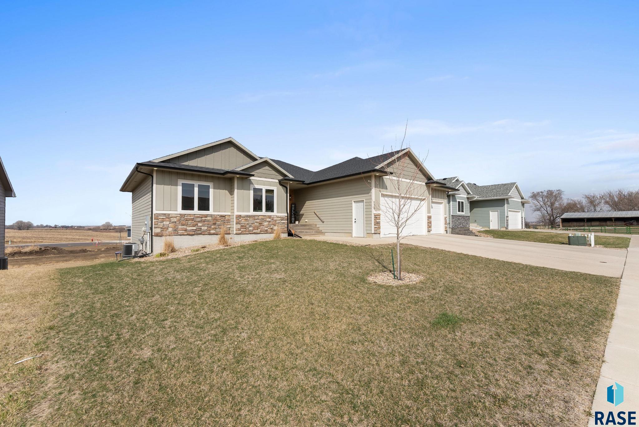 129 Lynx St Street, Valley Springs, South Dakota image 3