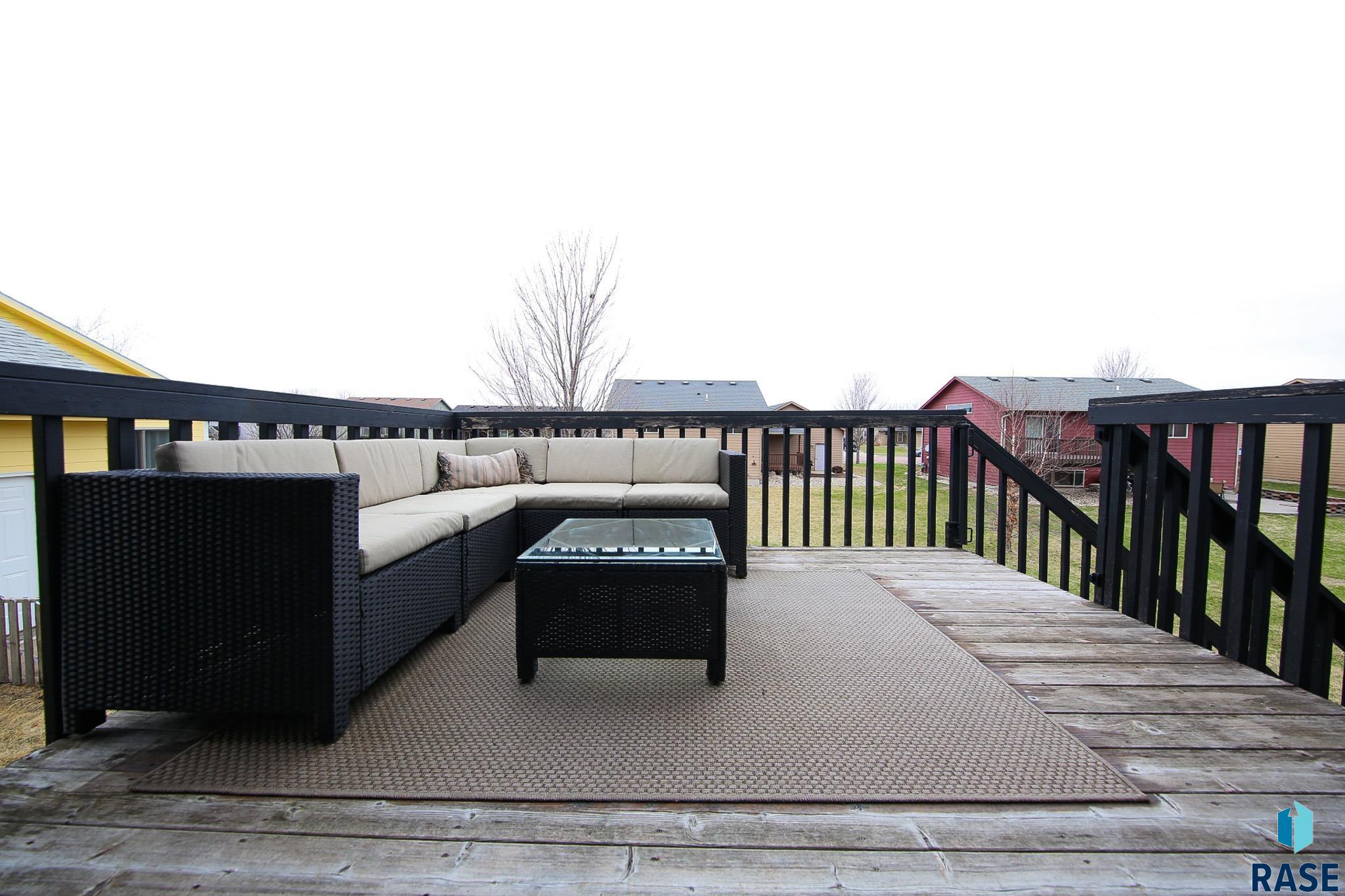 Harrisburg, South Dakota 57032, United States, 4 Bedrooms Bedrooms, ,3 BathroomsBathrooms,Residential,Active,157456