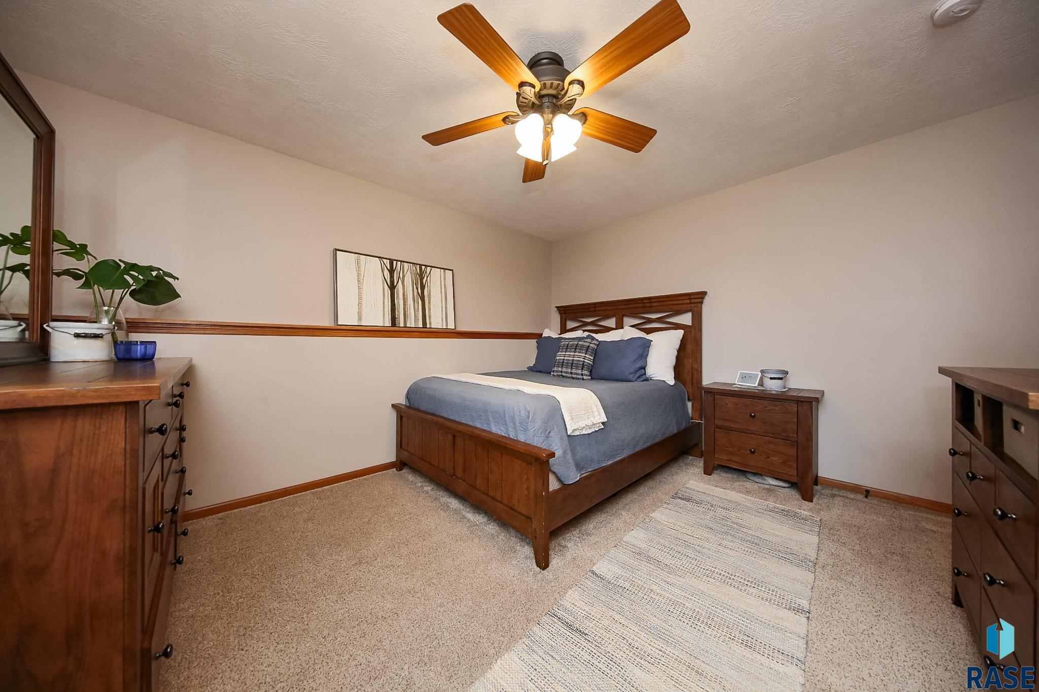 Harrisburg, South Dakota 57032, United States, 4 Bedrooms Bedrooms, ,3 BathroomsBathrooms,Residential,Active,157456