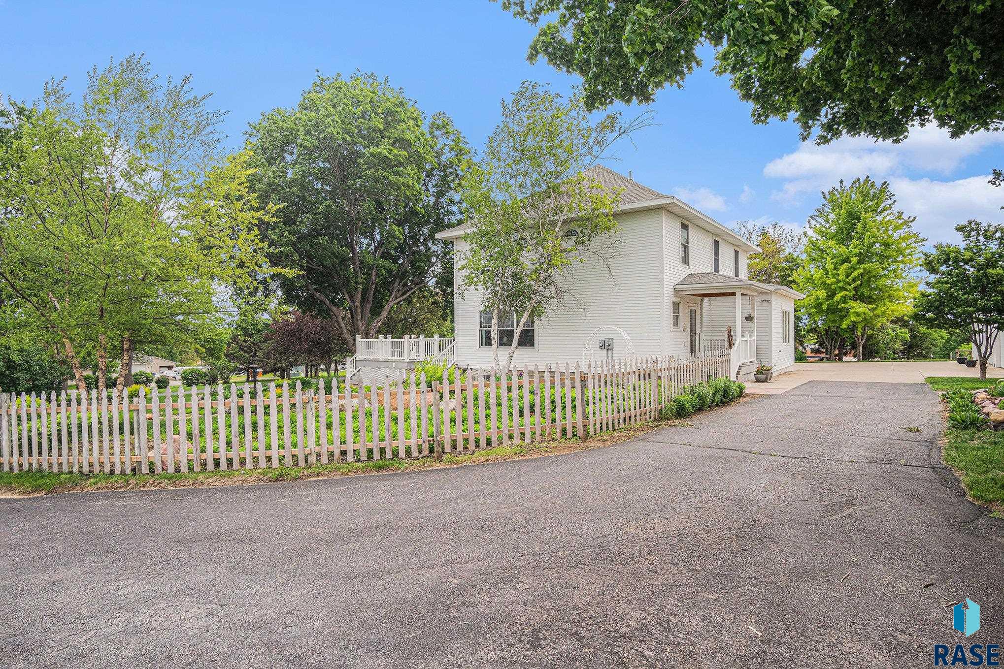 102 S Walnut Ave Avenue, Luverne, New Jersey image 2