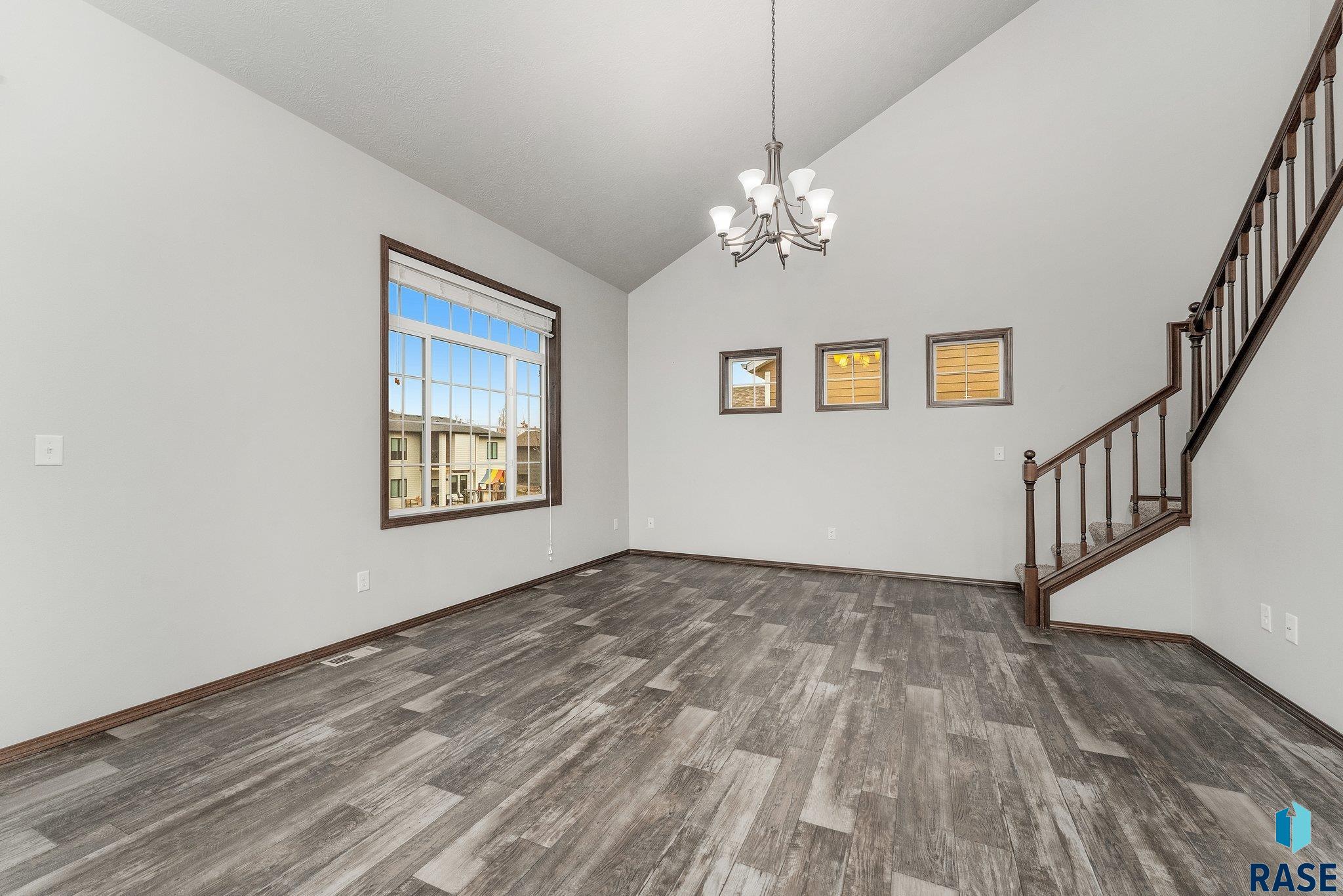 204 E 81st Pl Place, Sioux Falls, South Dakota image 12